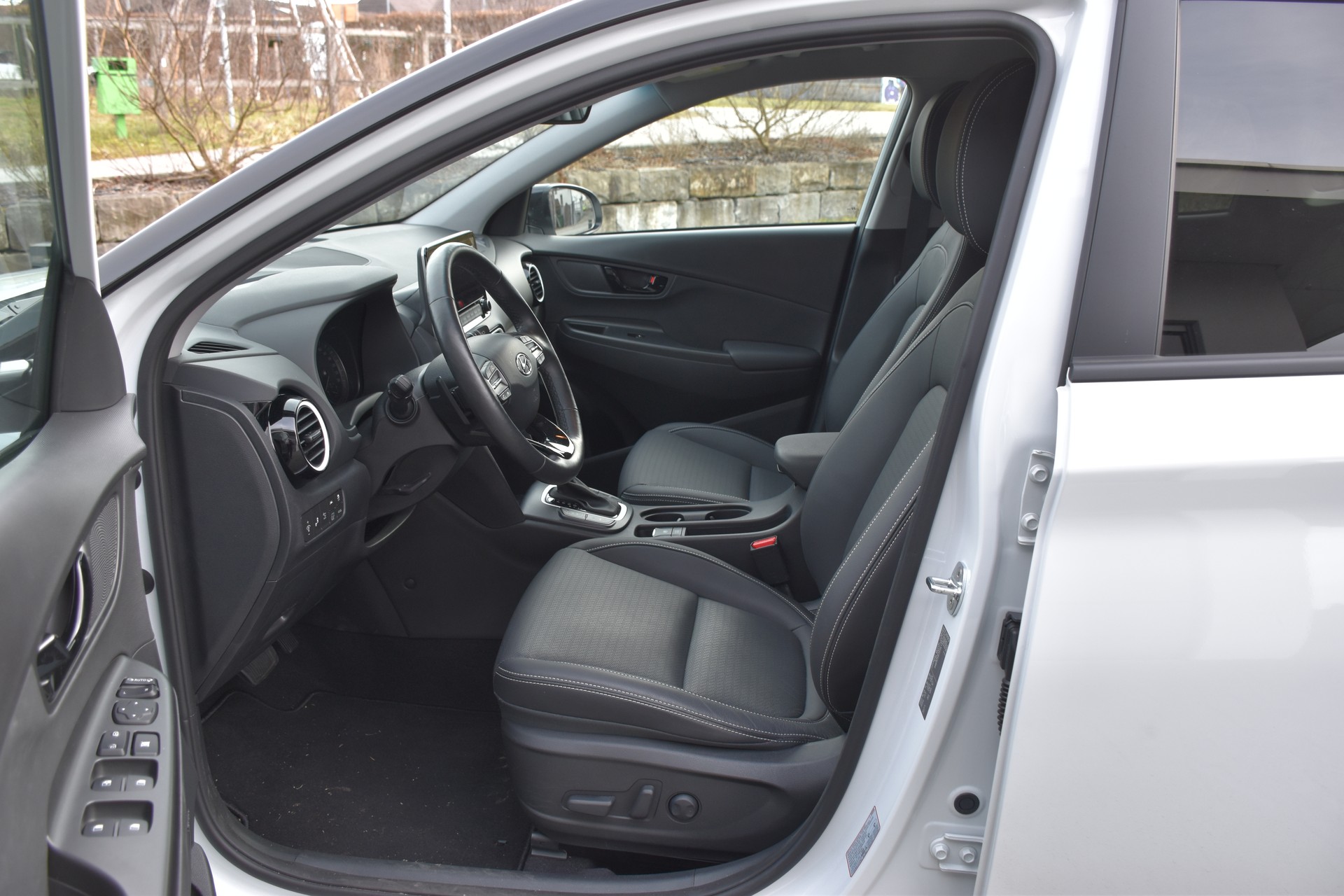 HYUNDAI 1.6 GDi Hybrid Vertex-image-4