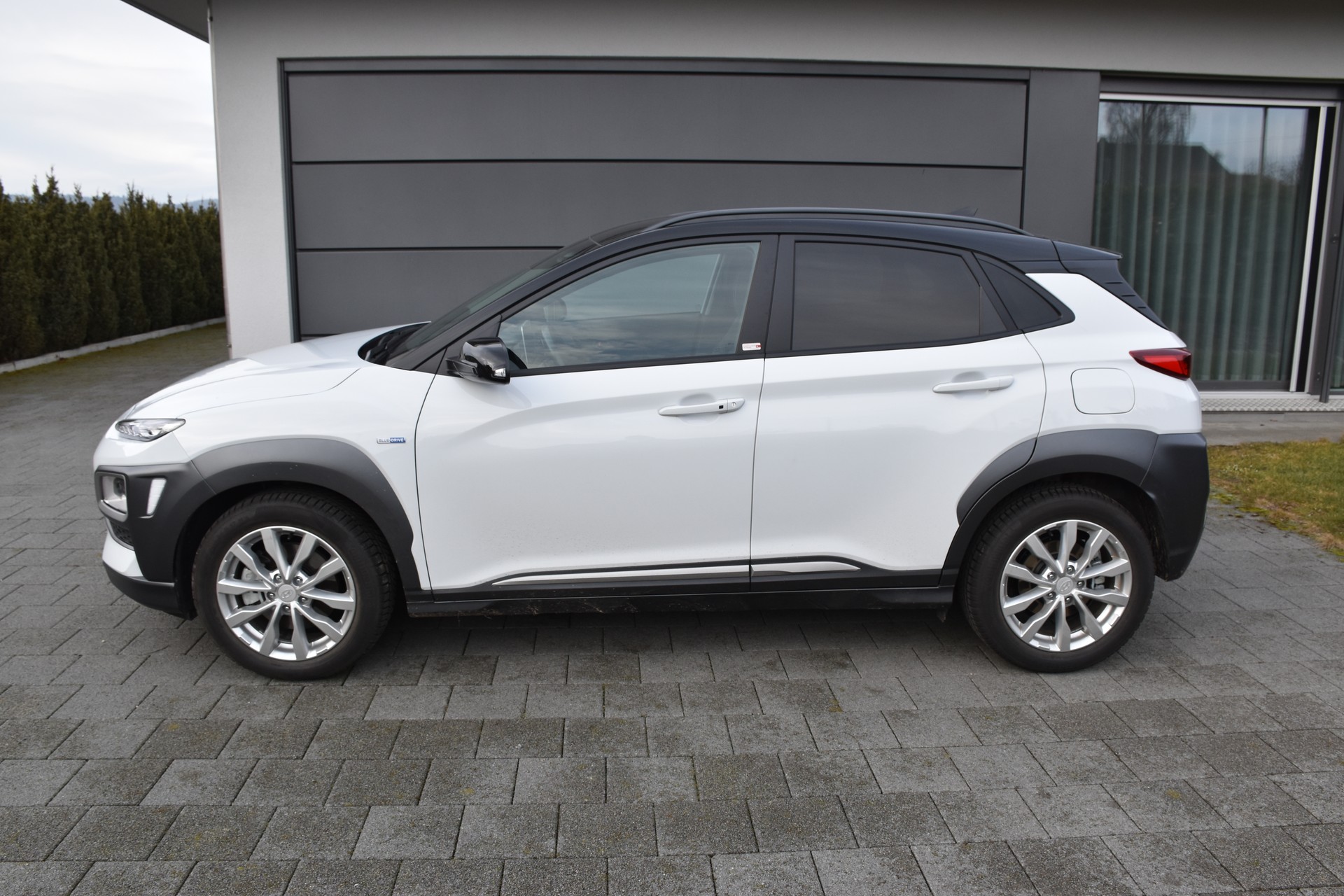 HYUNDAI 1.6 GDi Hybrid Vertex-image-3