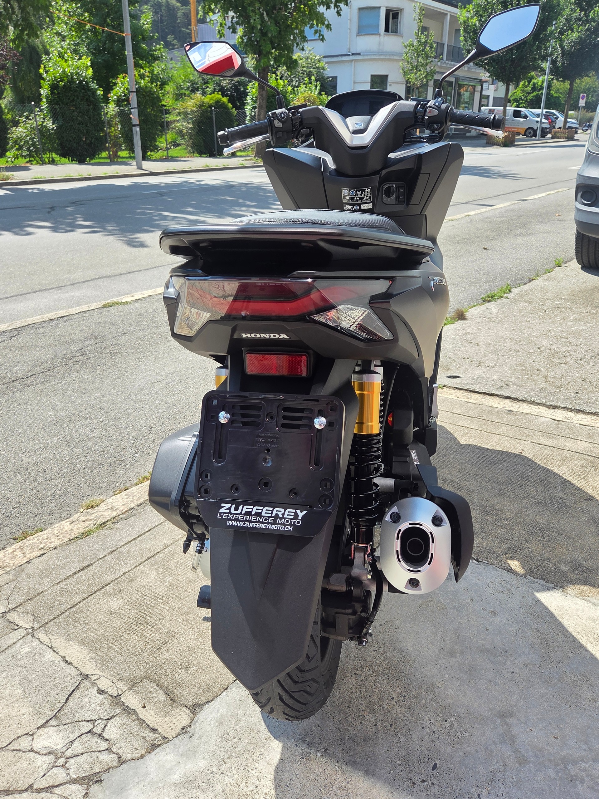 HONDA PCX 125 DX TFT. connectivity-image-4