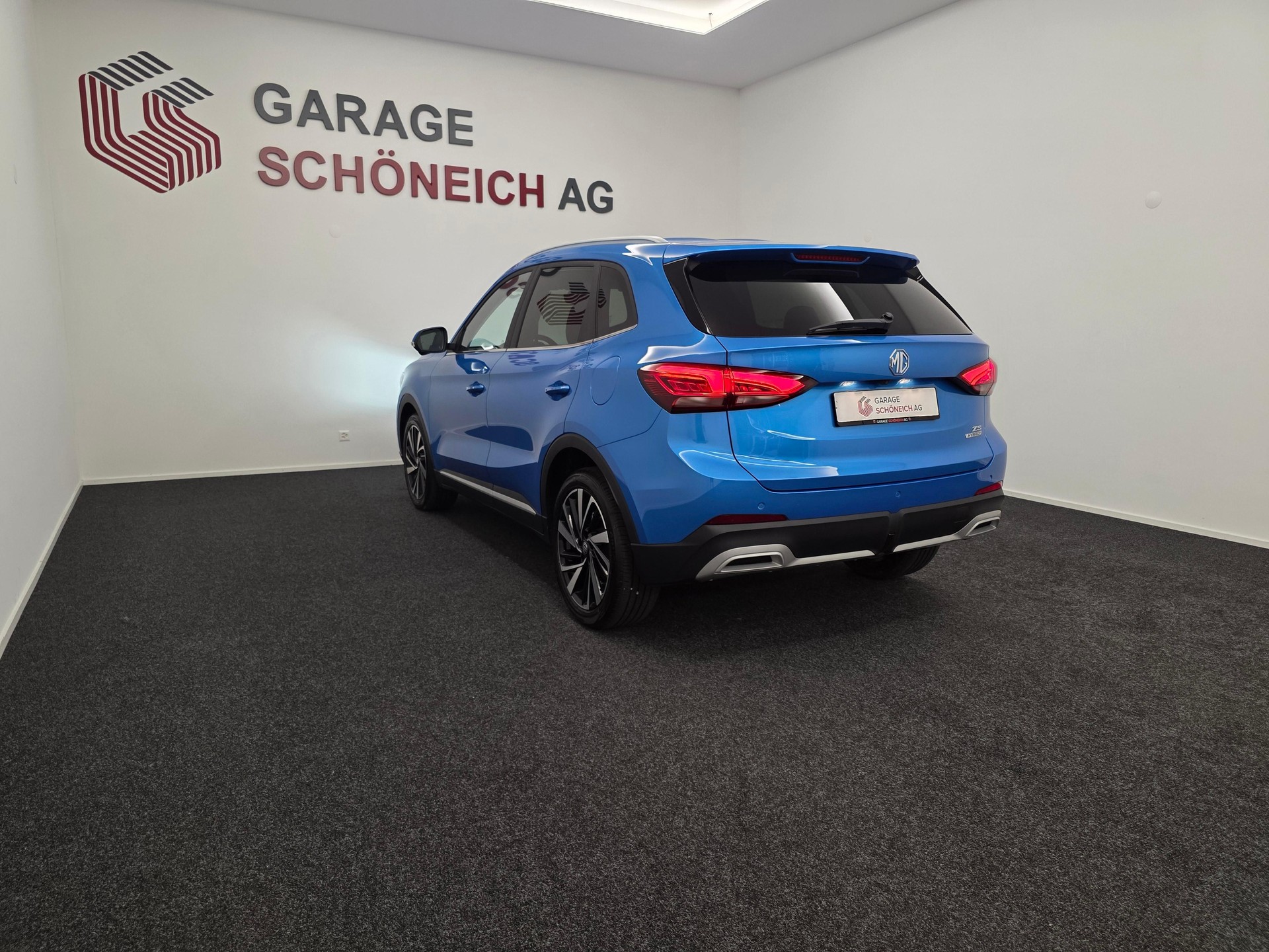 MG ZS 1.5 Hybrid+ Luxury-image-6