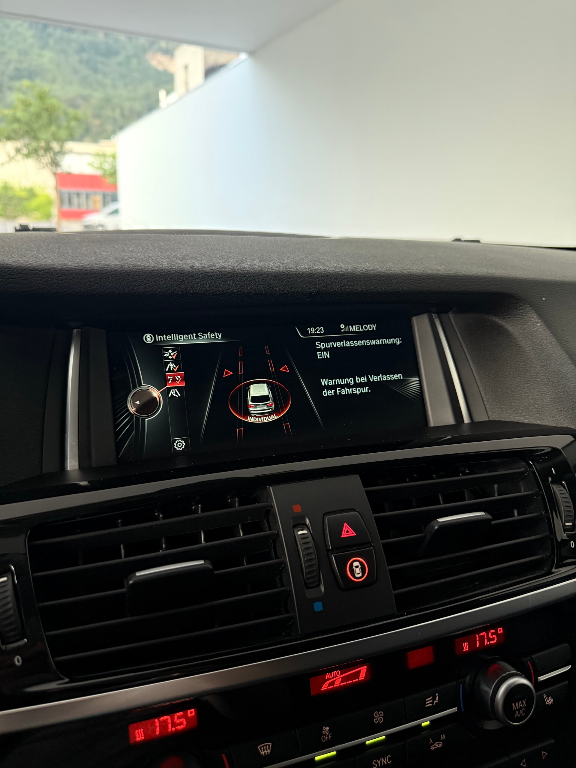 BMW X3 xDrive 20d xLine Steptronic-image-14