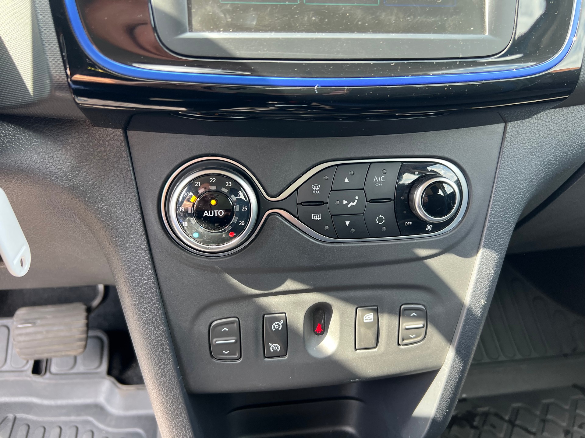 DACIA Sandero TCe 90 Comfort Easy-R-image-20