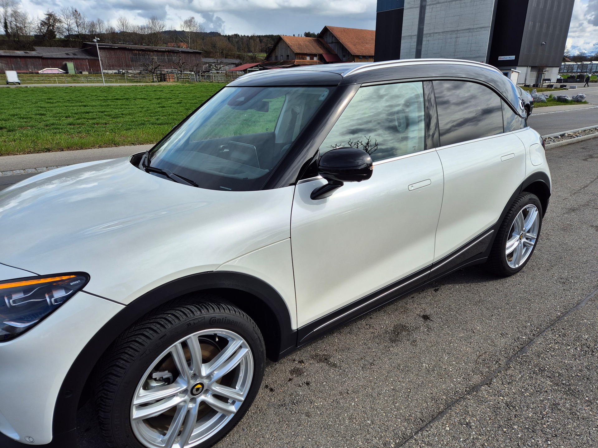 SMART Premium-image-1