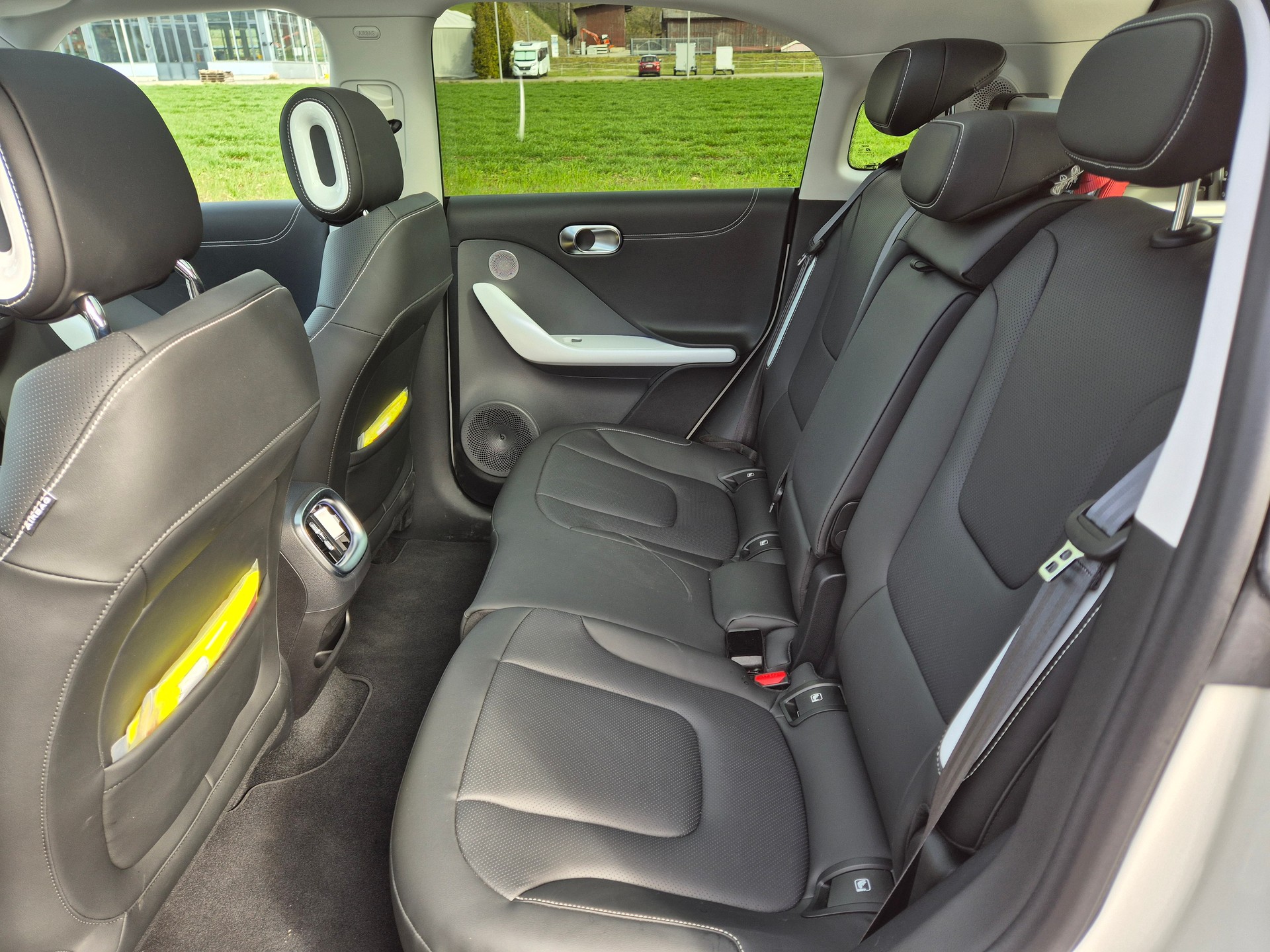 SMART Premium-image-4