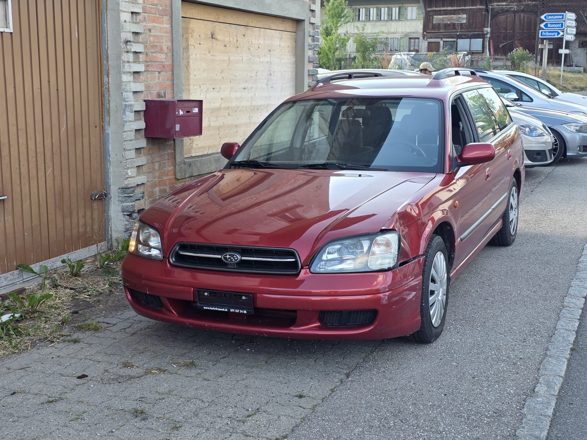 SUBARU Legacy 2.0 Swiss A-image-0