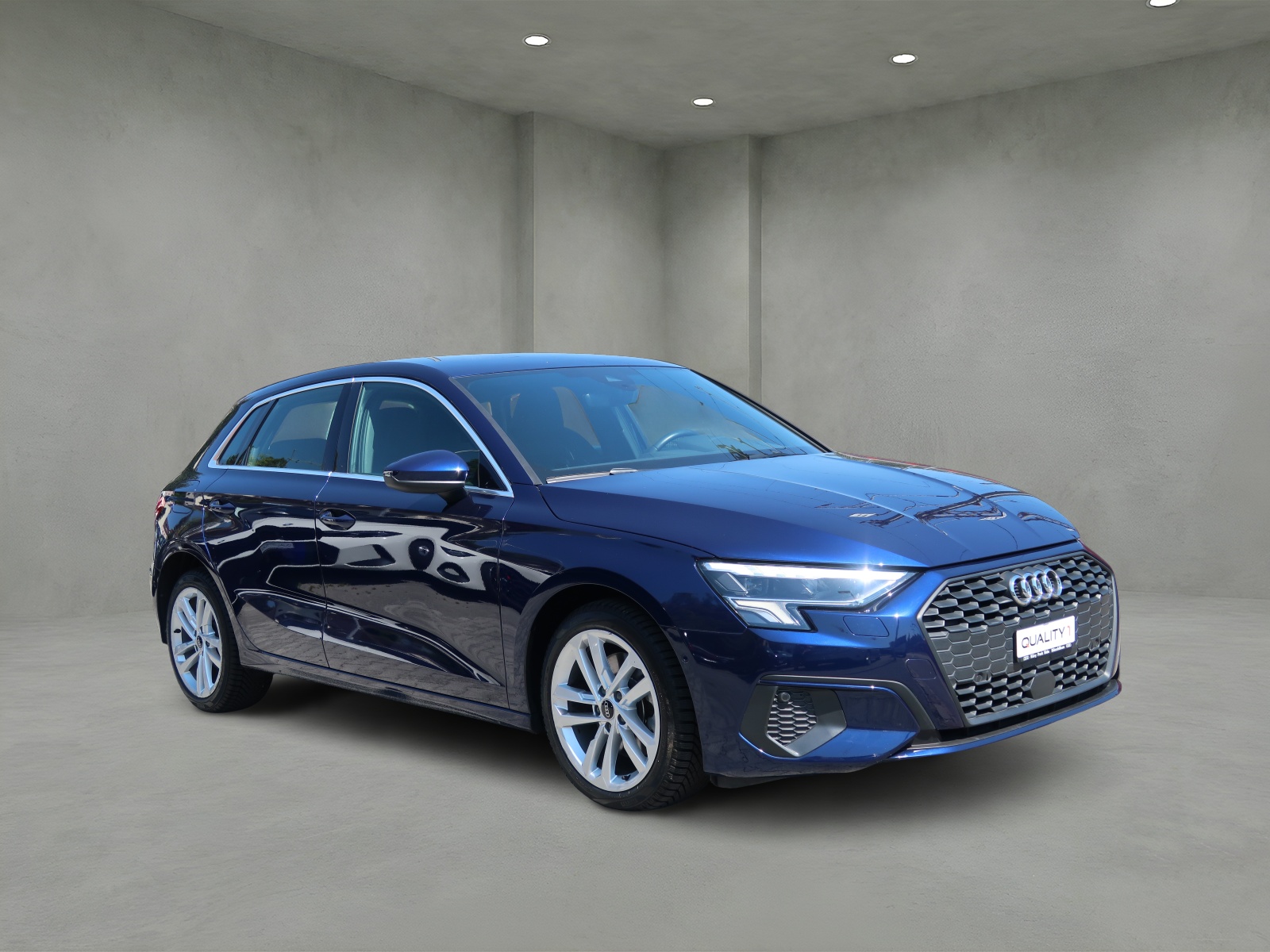 AUDI A3 Sportback 35 TFSI Attraction S-tronic-showroom-element-2