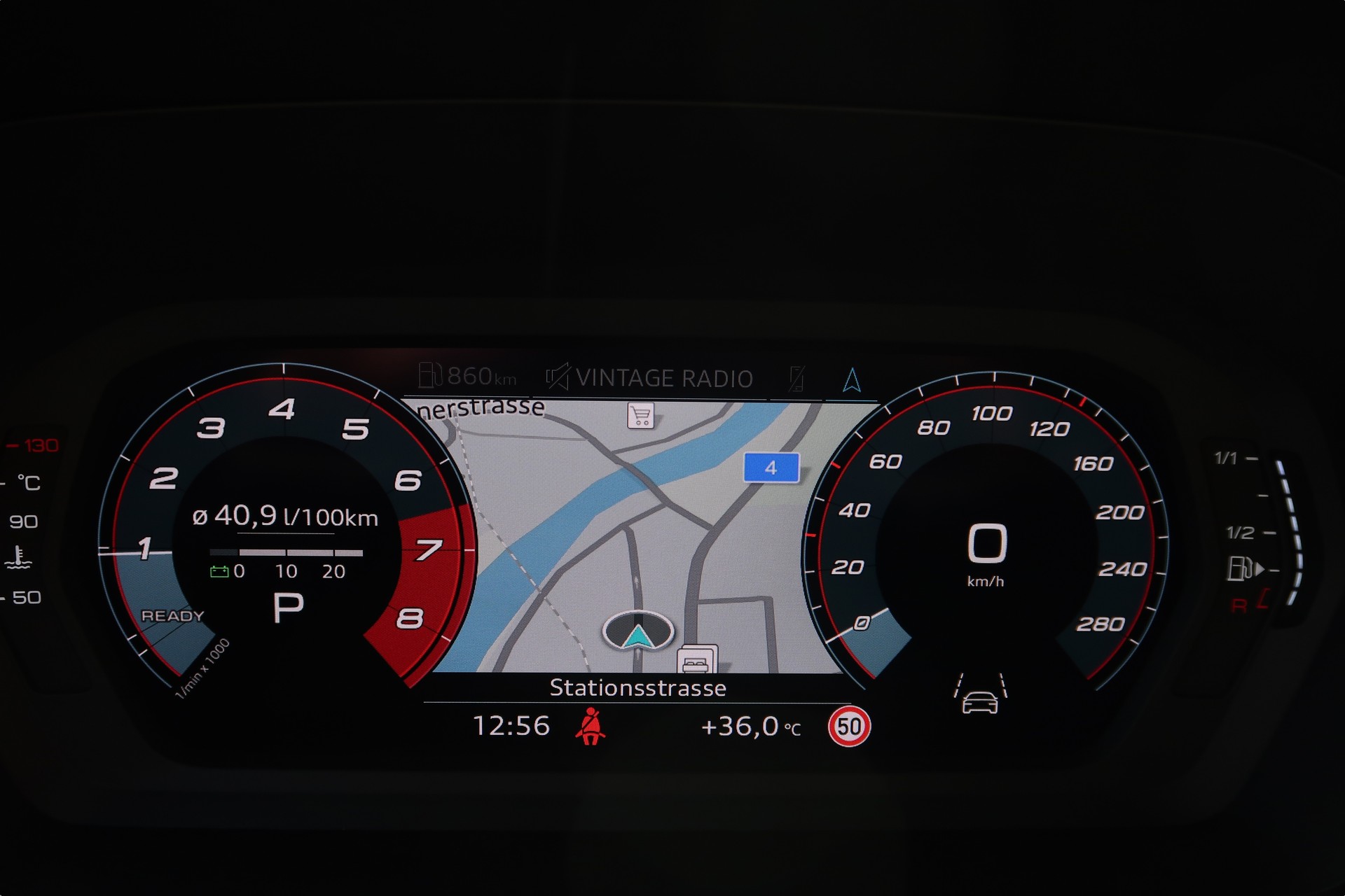 AUDI A3 Sportback 35 TFSI Attraction S-tronic-image-18