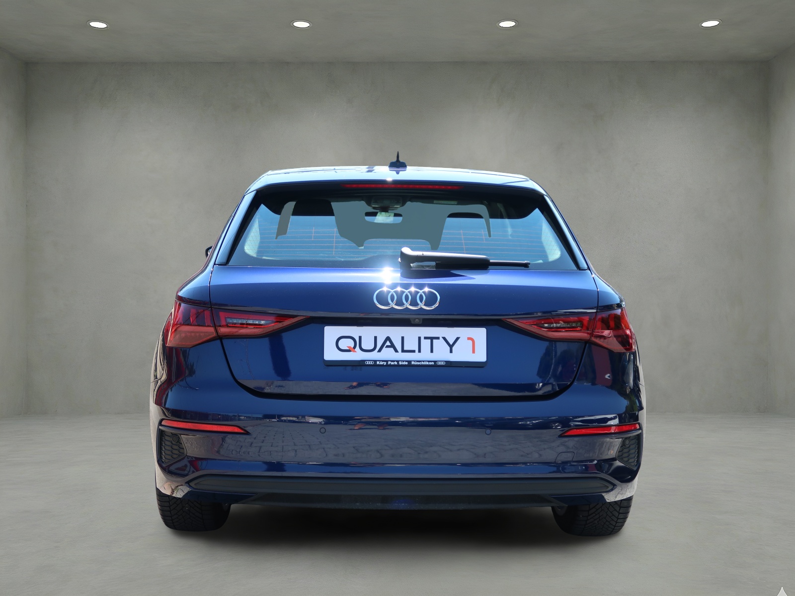 AUDI A3 Sportback 35 TFSI Attraction S-tronic-image-4