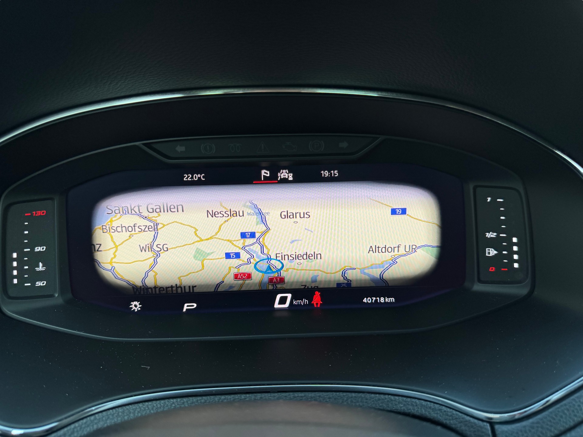 SEAT Arona 1.0 TSI Eco DSG SWISS FR-image-20