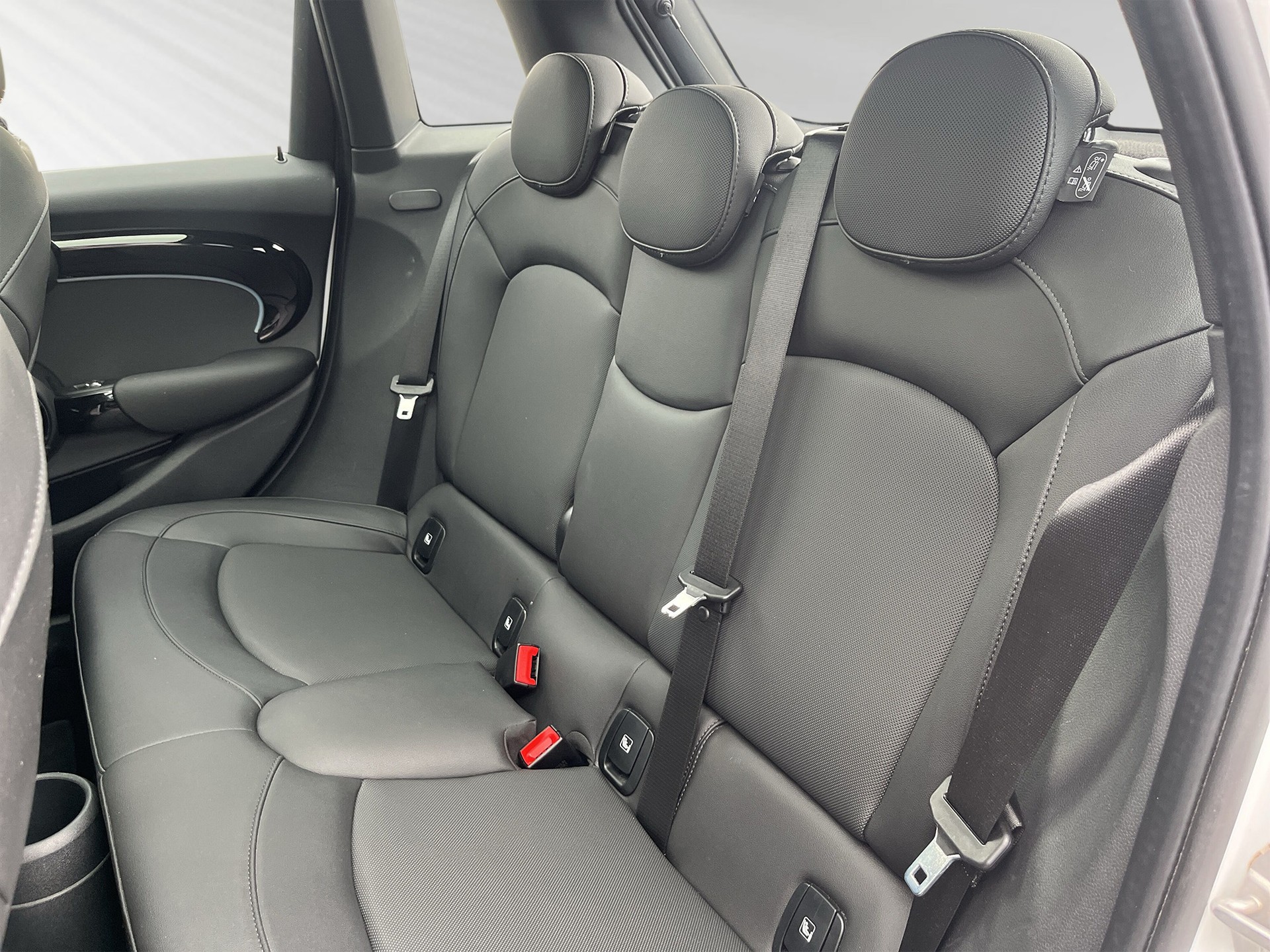 MINI Cooper Steptronic DKG-image-7