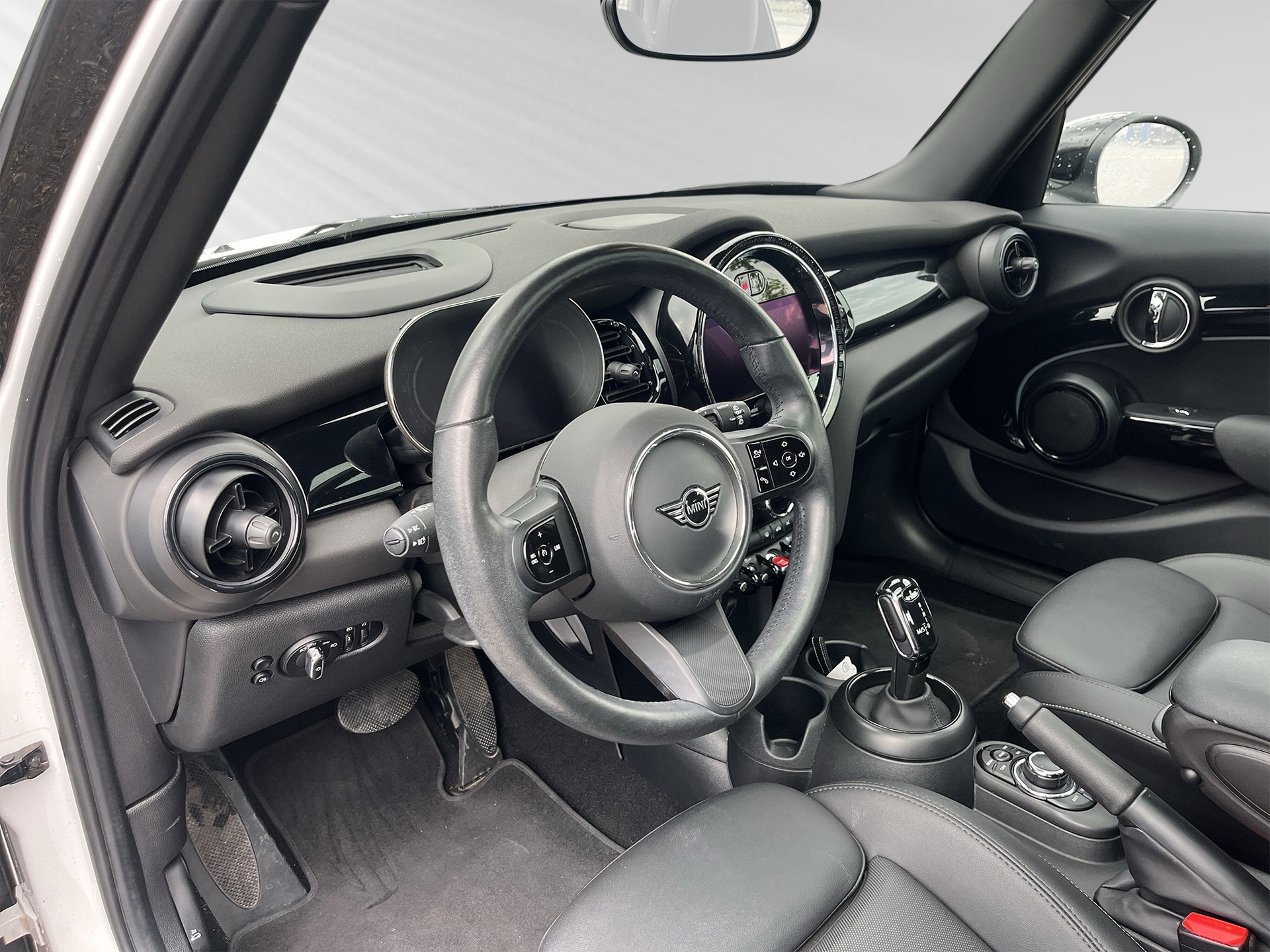 MINI Cooper Steptronic DKG-image-4