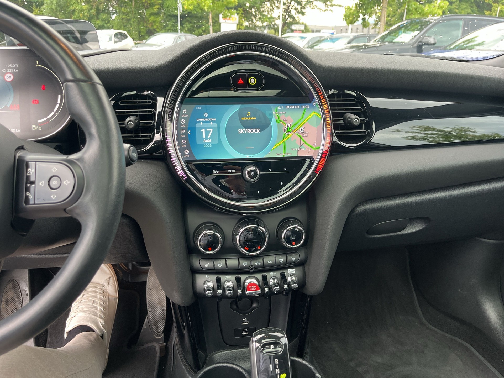 MINI Cooper Steptronic DKG-image-11