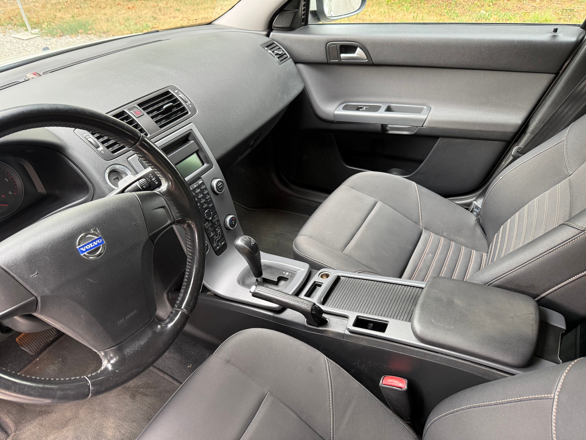 VOLVO V50 D3 Kinetic Geartronic-image-9