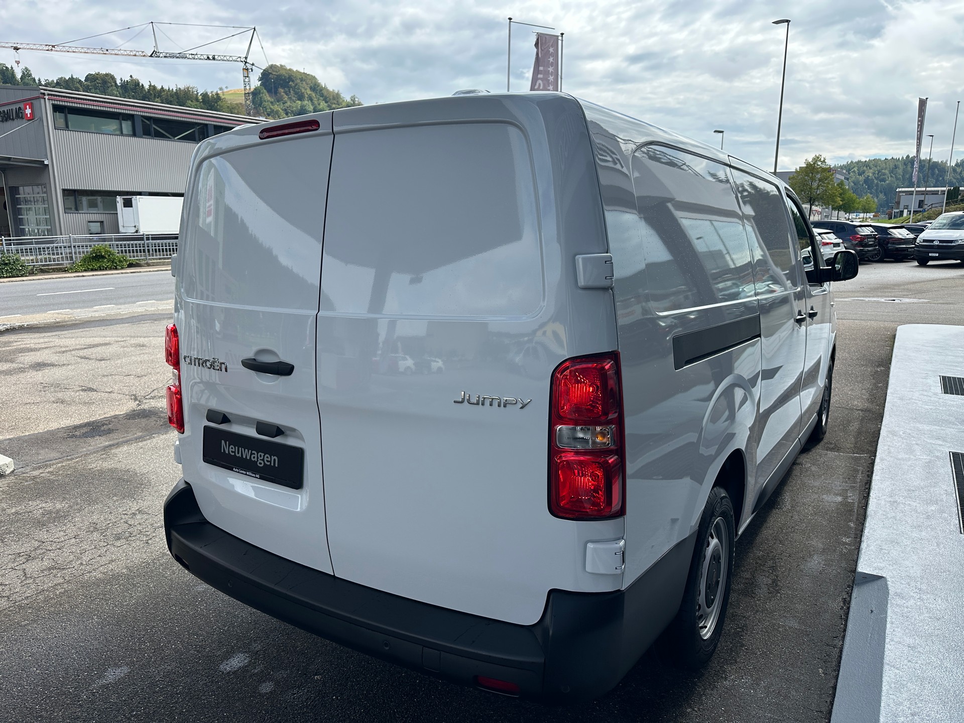CITROEN Jumpy 2.2 BlueHDi 150 XL neuste Modell-image-12