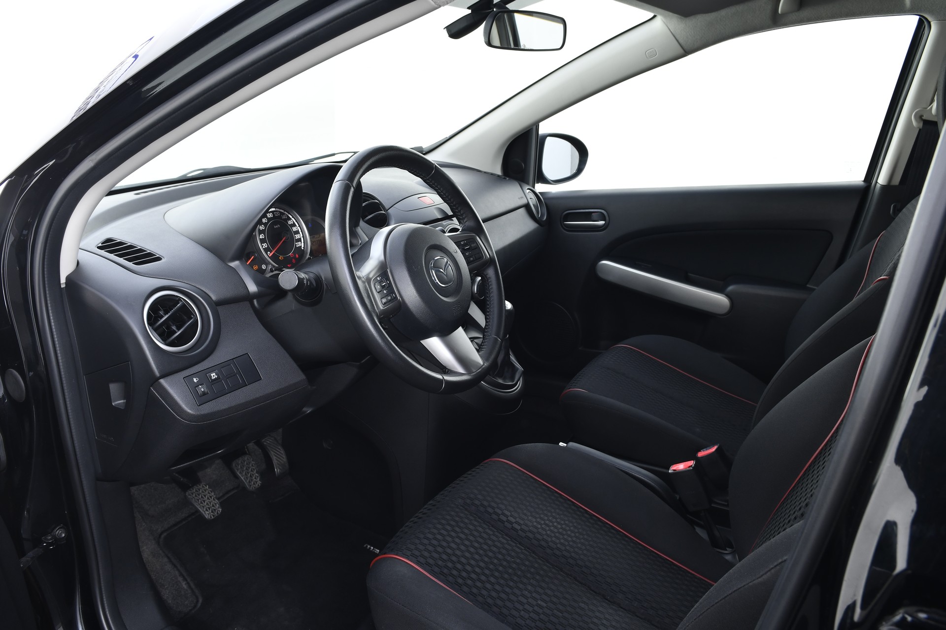 MAZDA 2 1.5i 16V Sport-image-10