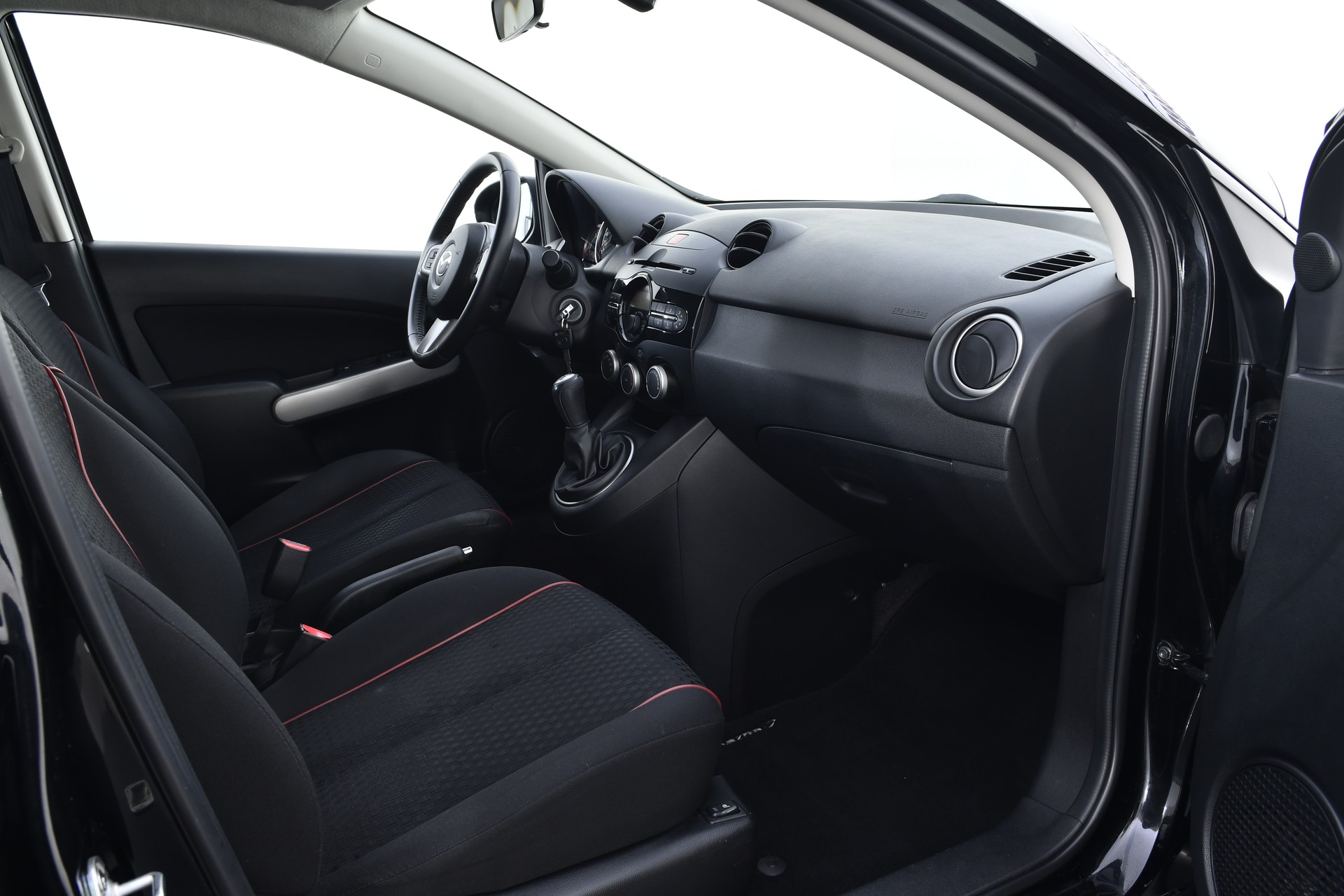 MAZDA 2 1.5i 16V Sport-image-14