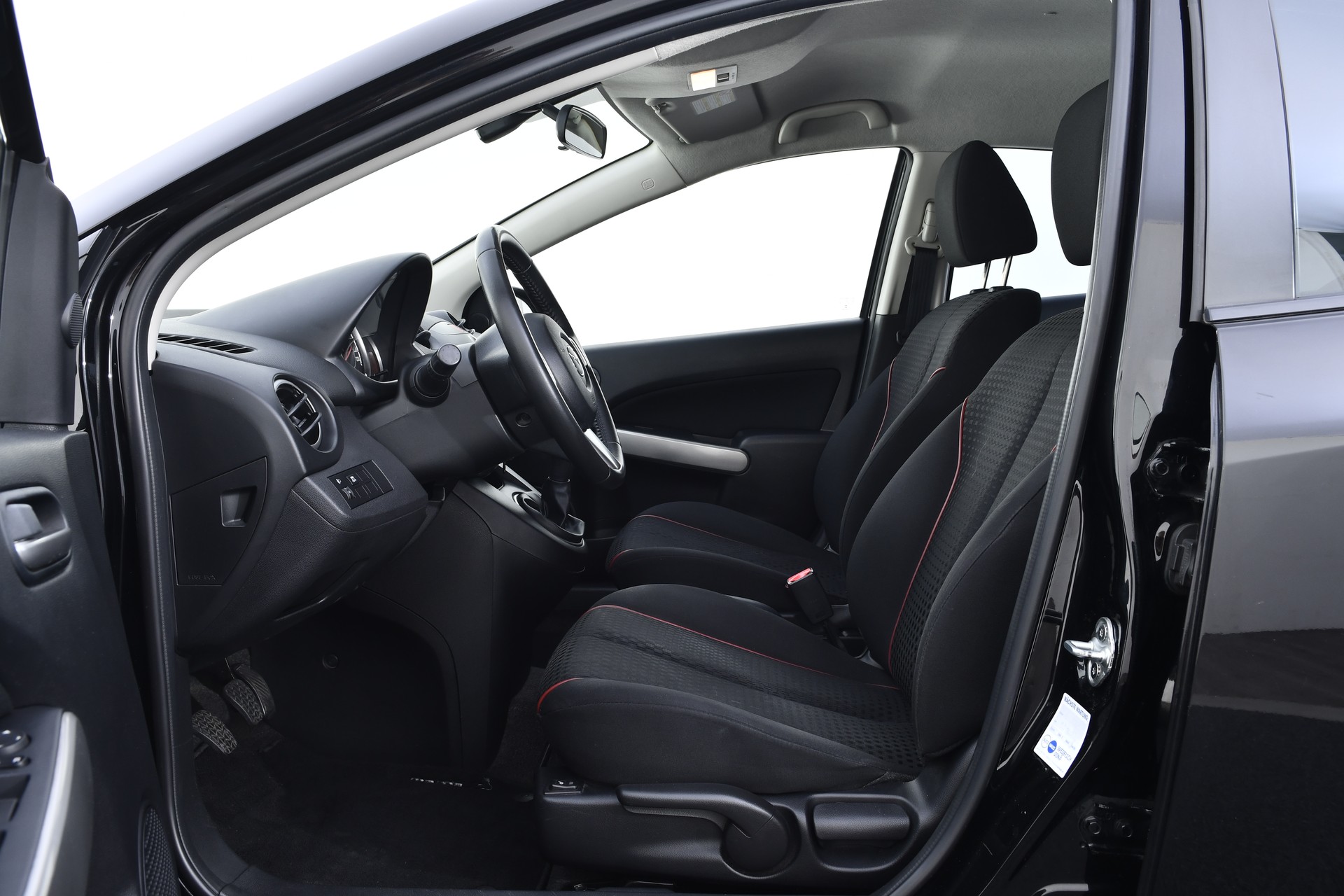 MAZDA 2 1.5i 16V Sport-image-9