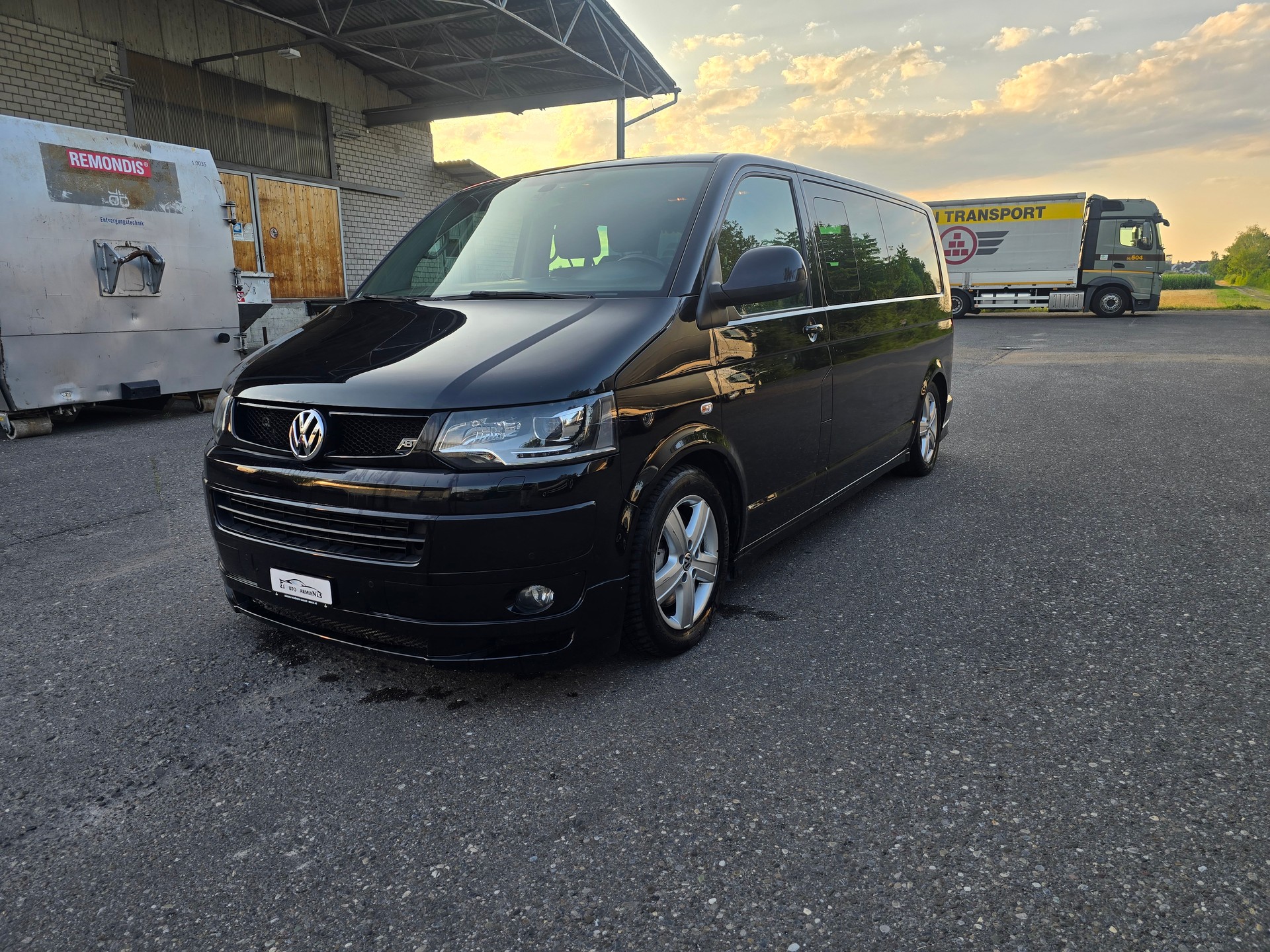 VW T5 Caravelle Trendline 2.0 TDI CR DSG-showroom-element-1