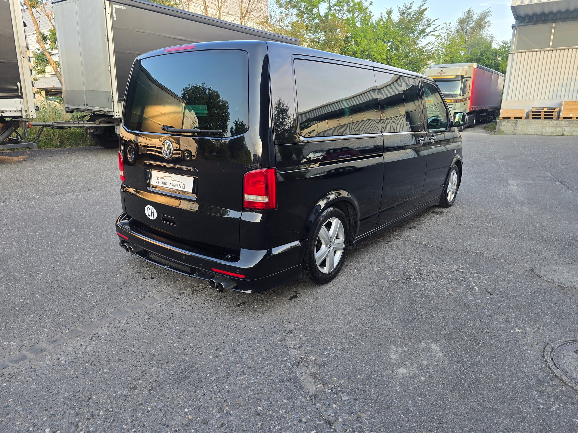 VW T5 Caravelle Trendline 2.0 TDI CR DSG-image-5