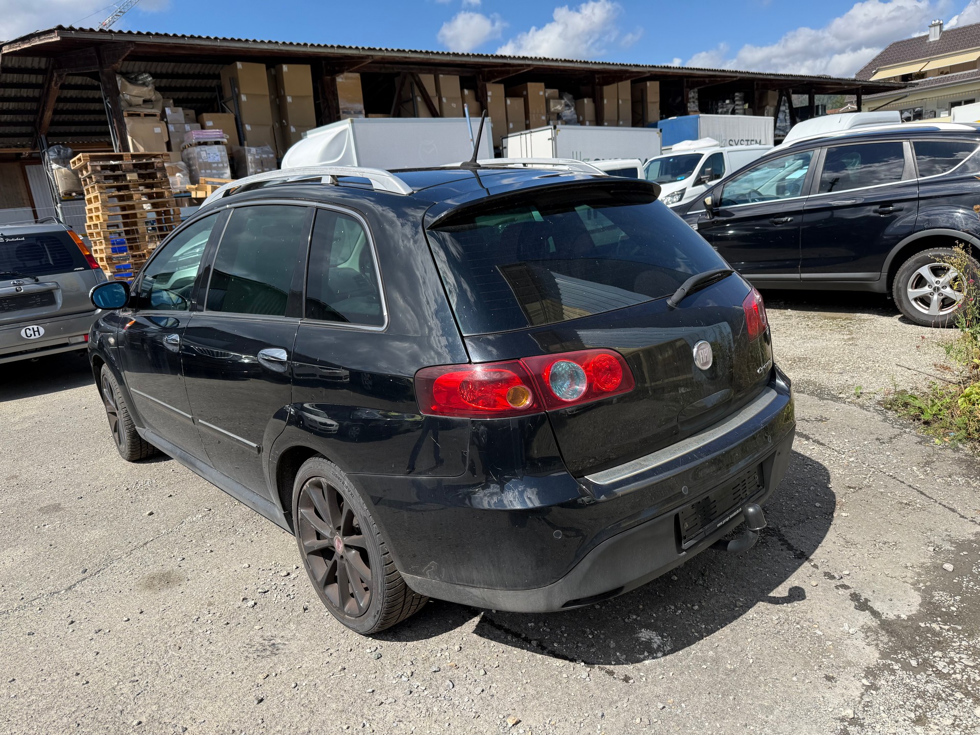 FIAT Croma 1.9 16V JTD Dynamic Automatic-image-3