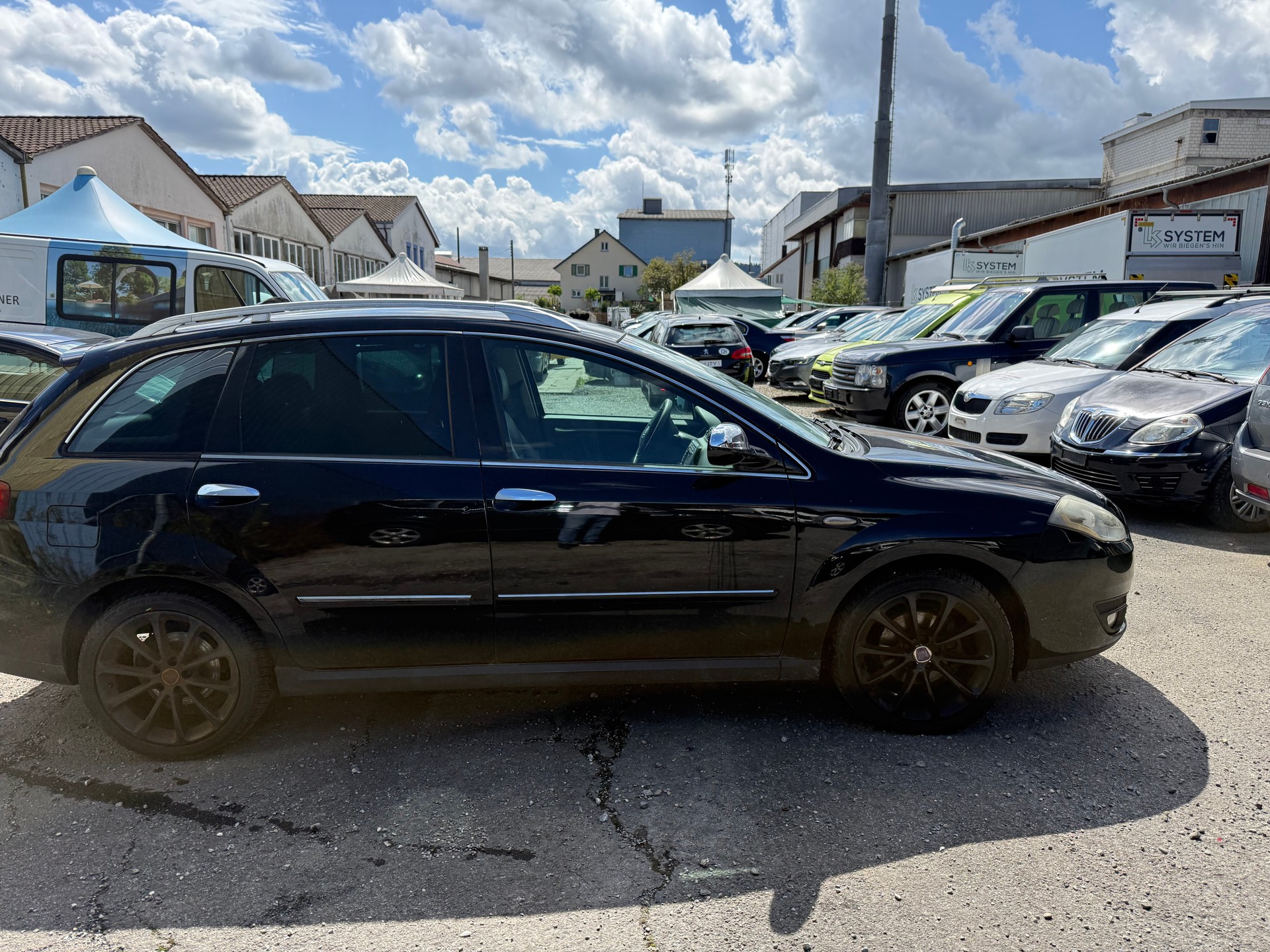 FIAT Croma 1.9 16V JTD Dynamic Automatic-image-4