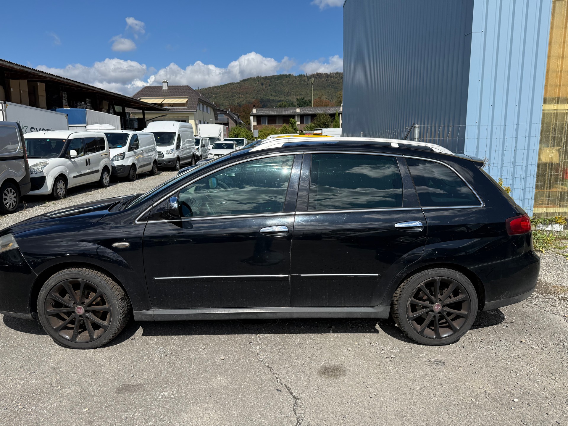 FIAT Croma 1.9 16V JTD Dynamic Automatic-image-6