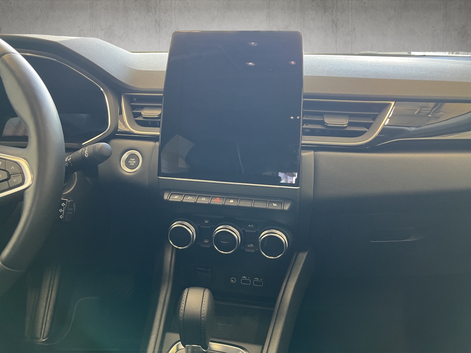 MITSUBISHI ASX 1.6 PHEV Intense-image-10