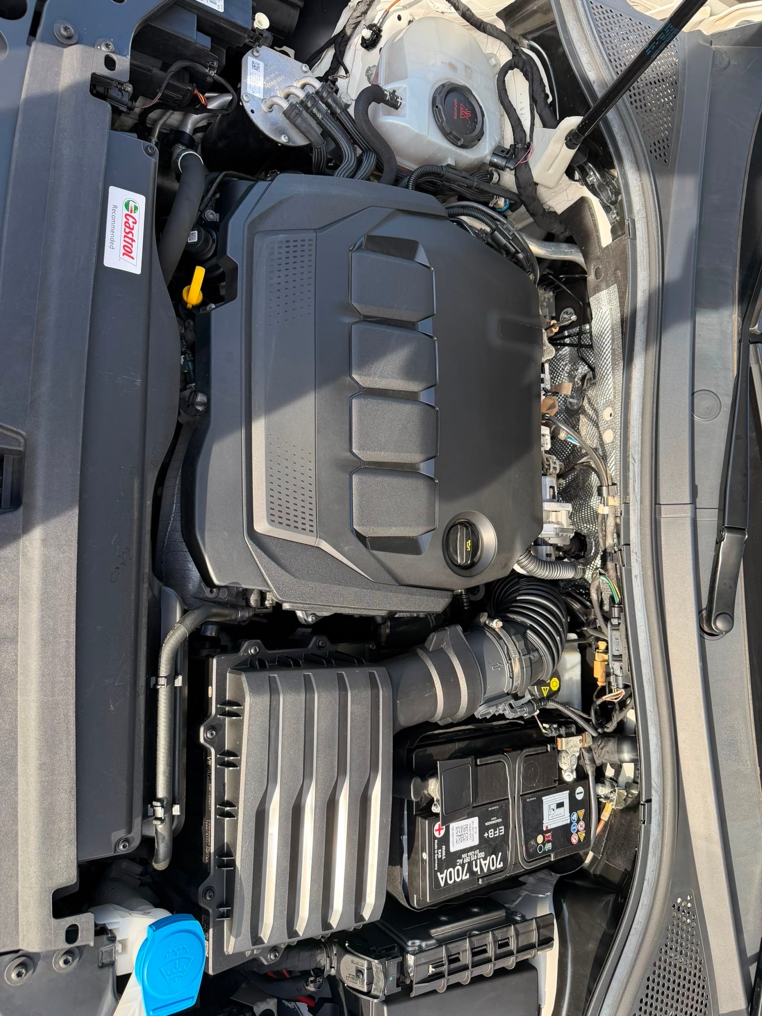 VW Tiguan 2.0 TDI SCR R-Line 4Motion DSG-image-25