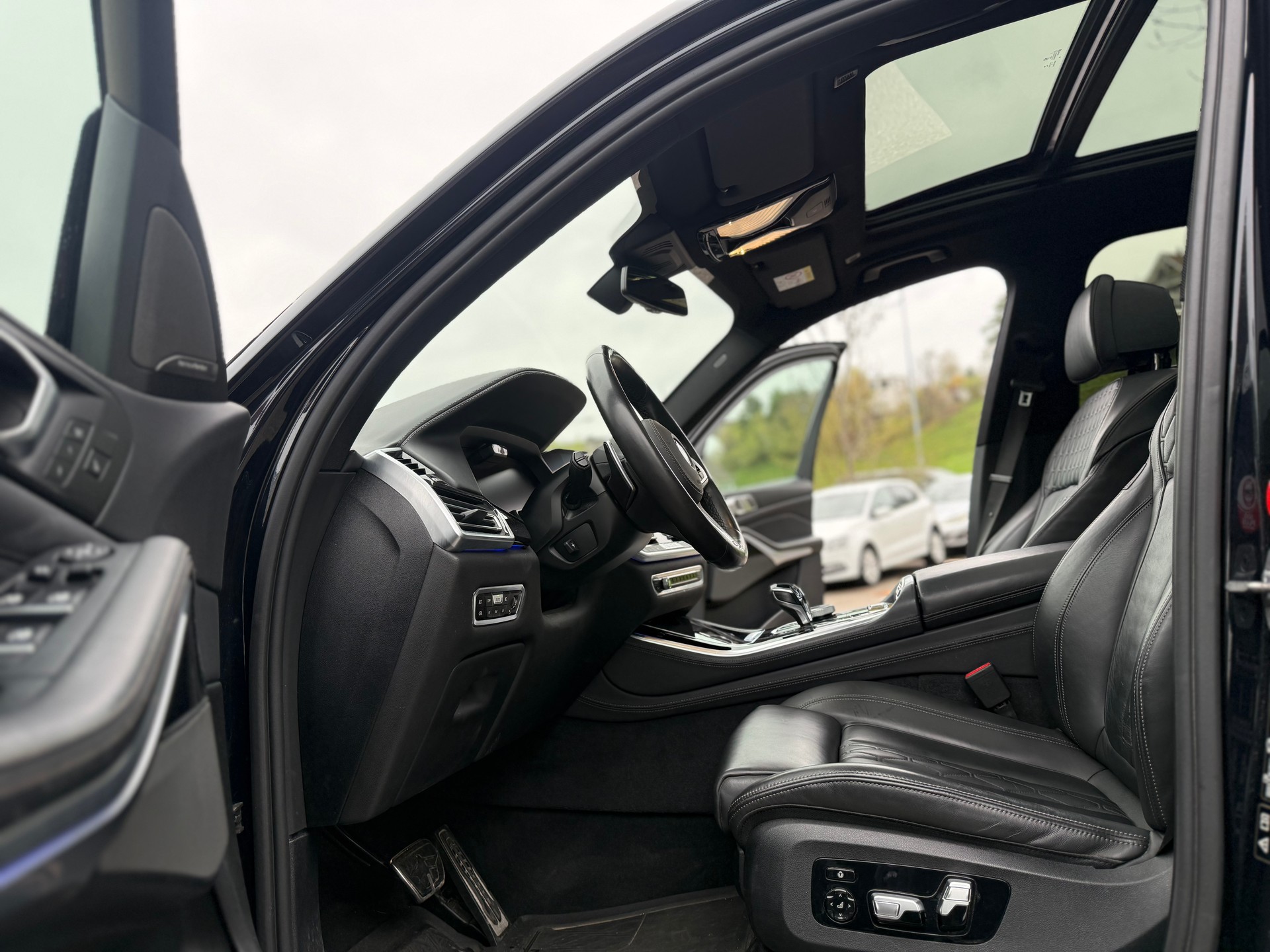 BMW X5 xDrive 40i Steptronic-image-6