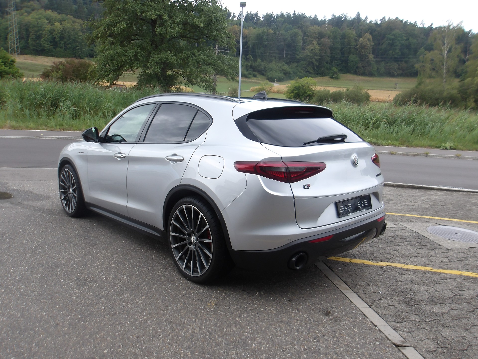 ALFA ROMEO Stelvio 2.0 Sport Q4 Automatic-image-2