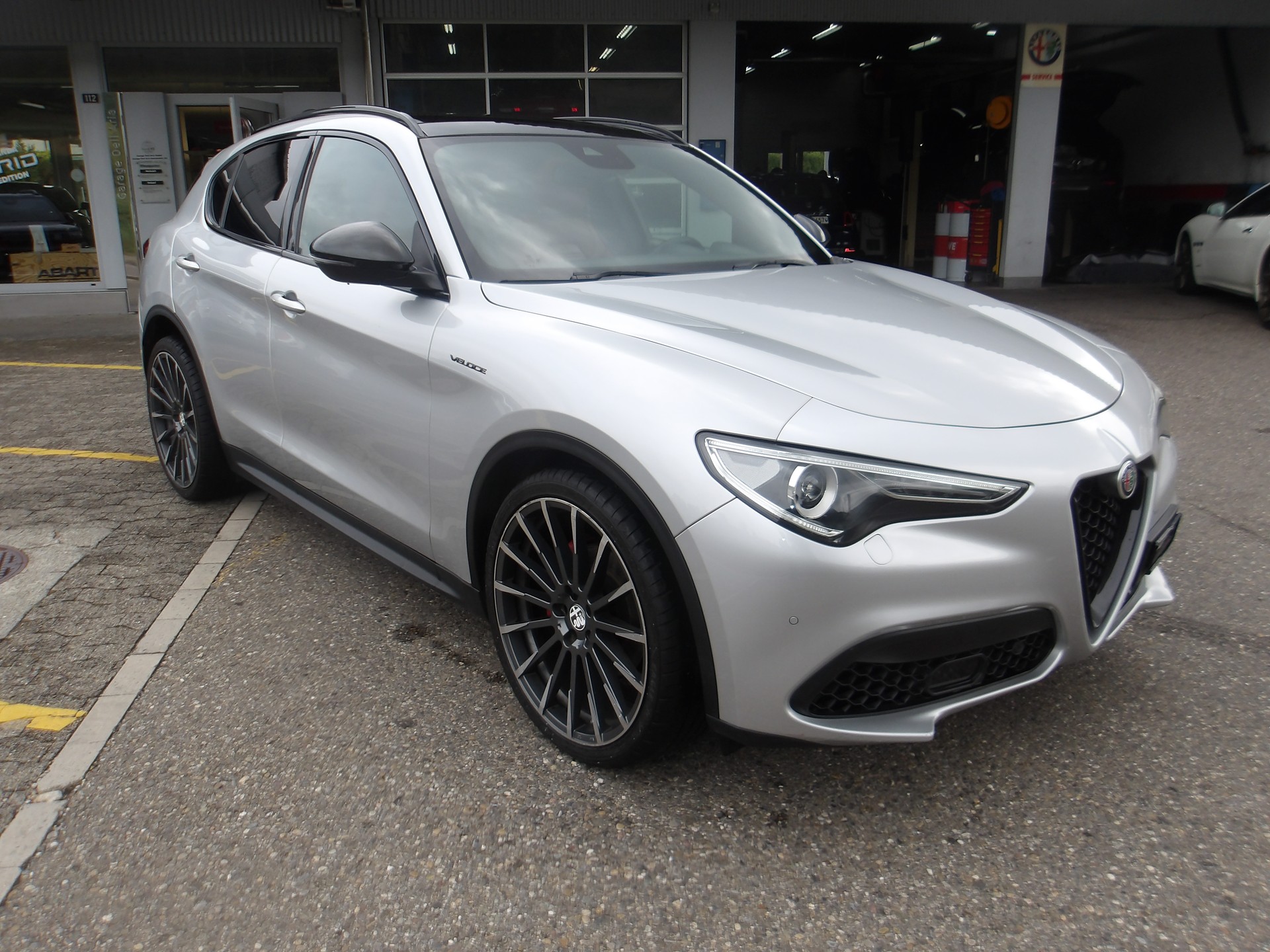 ALFA ROMEO Stelvio 2.0 Sport Q4 Automatic-image-6