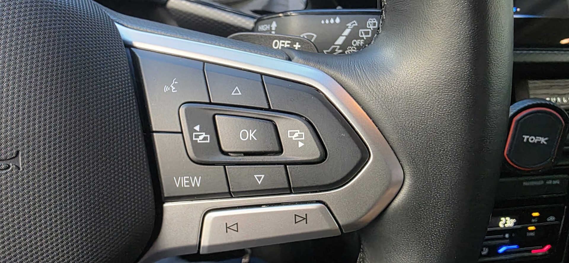 VW T-Cross 1.0 TSI Life DSG-image-11