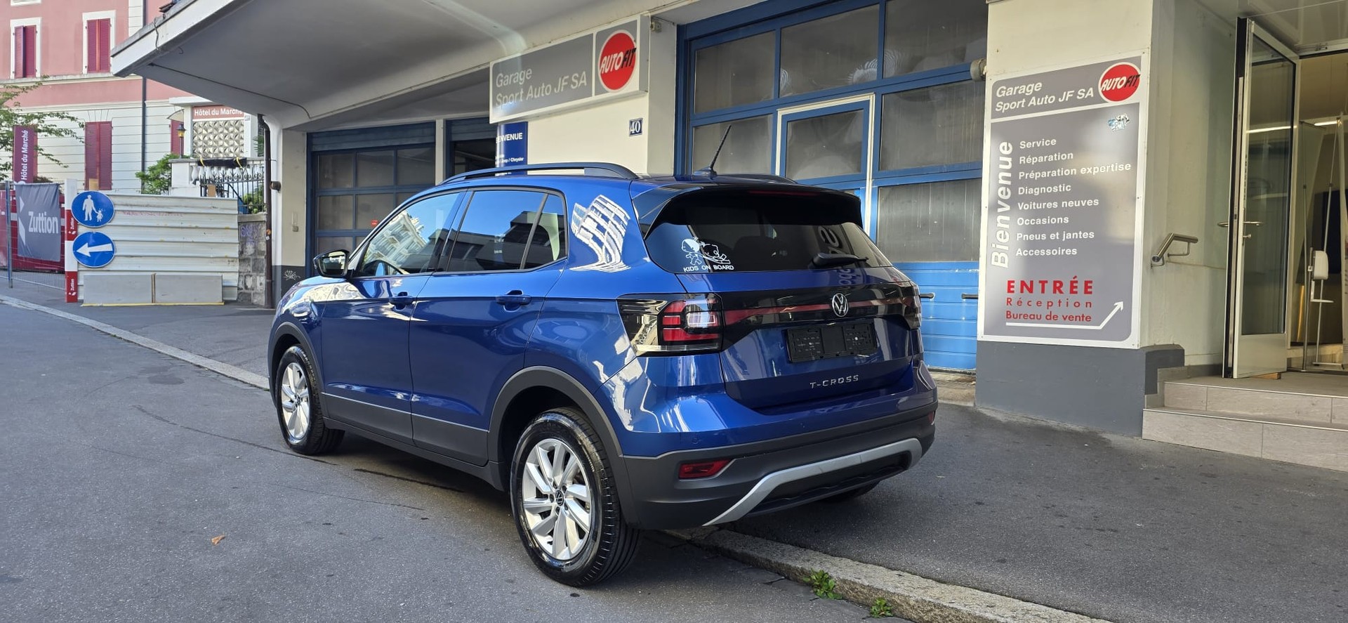 VW T-Cross 1.0 TSI Life DSG-showroom-element-3