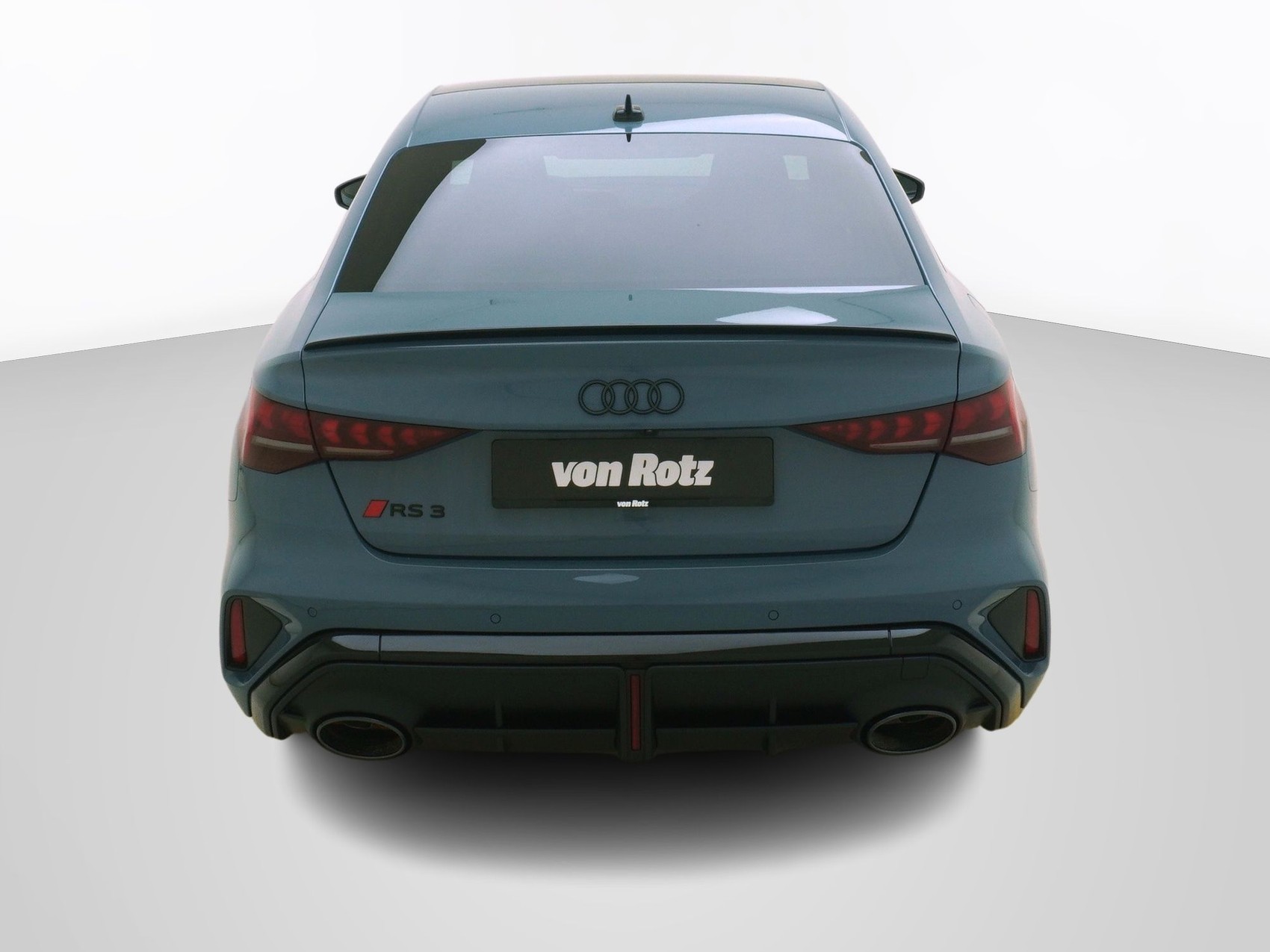 AUDI RS3 Limousine 2.5 TFSI quattro S-Tronic-image-2