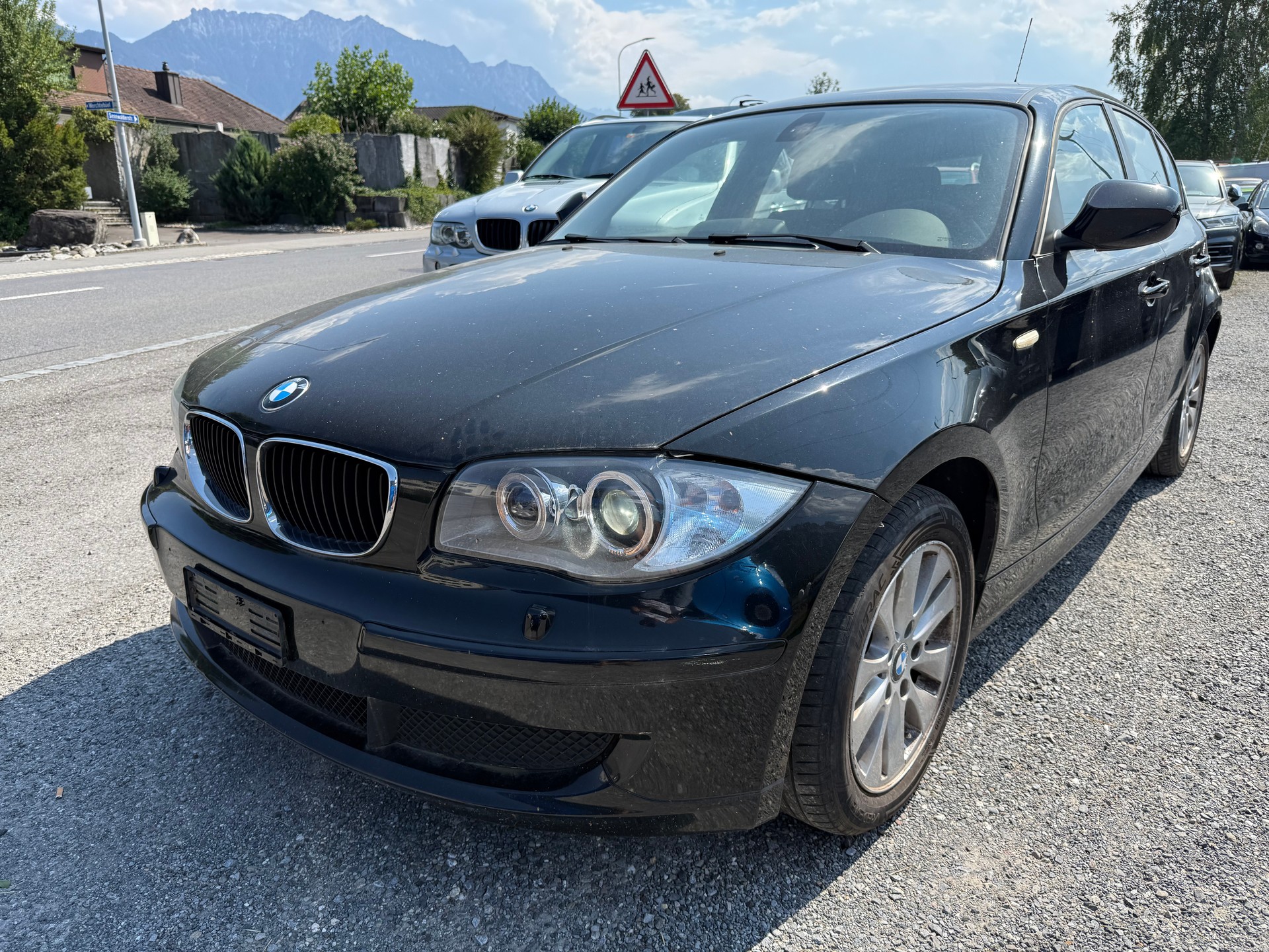 BMW 118d-image-0