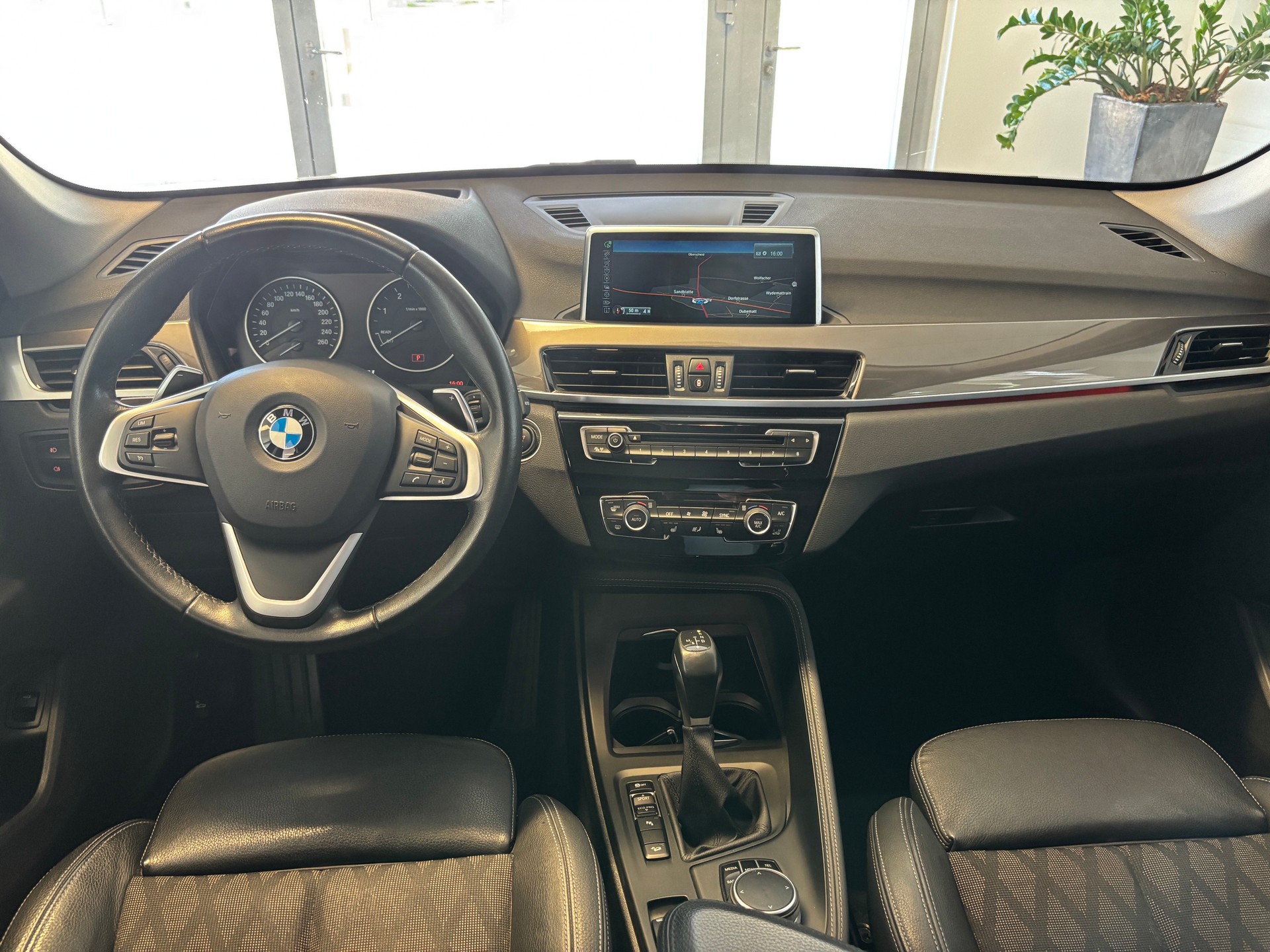 BMW X1 xDrive 20d xLine Steptronic-image-10