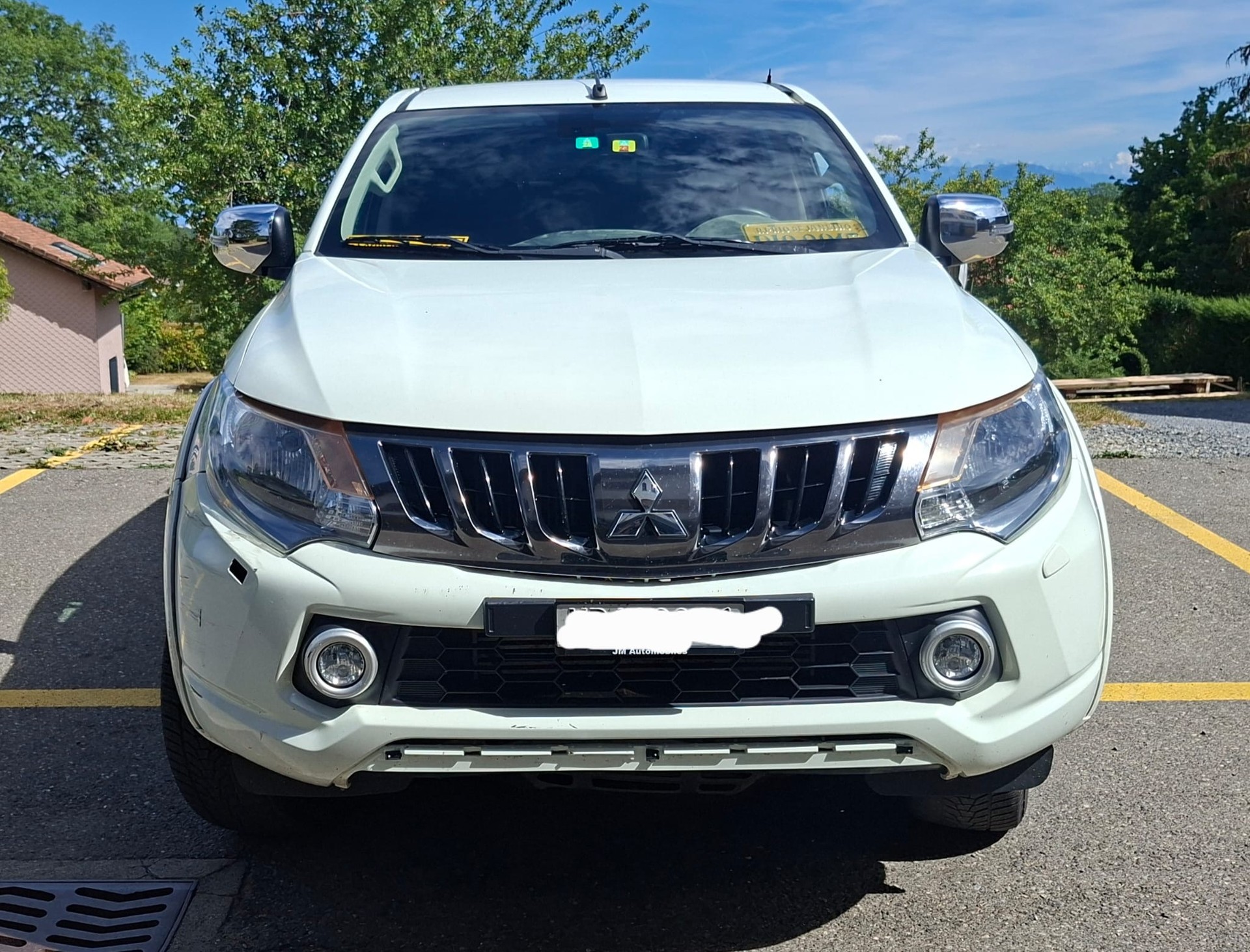 MITSUBISHI L 200 2.4 Style Double Cab A