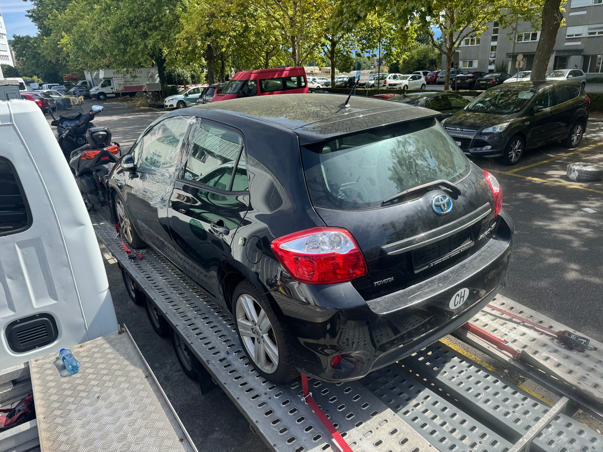 TOYOTA Auris 1.8 16V HSD Linea Sol Premium-image-5