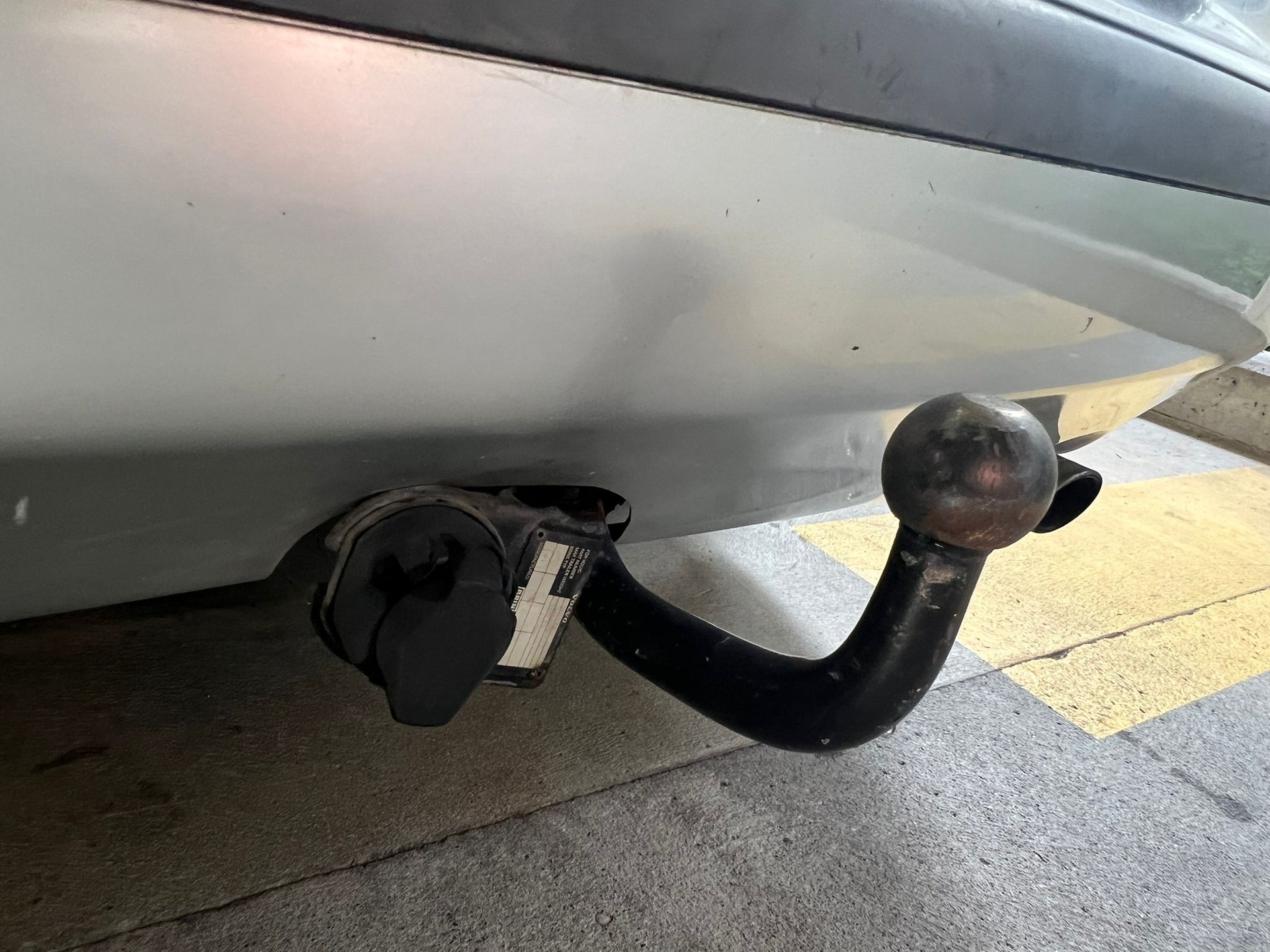 VOLVO V40 2.0 // MFK NEU, Automatik-image-12