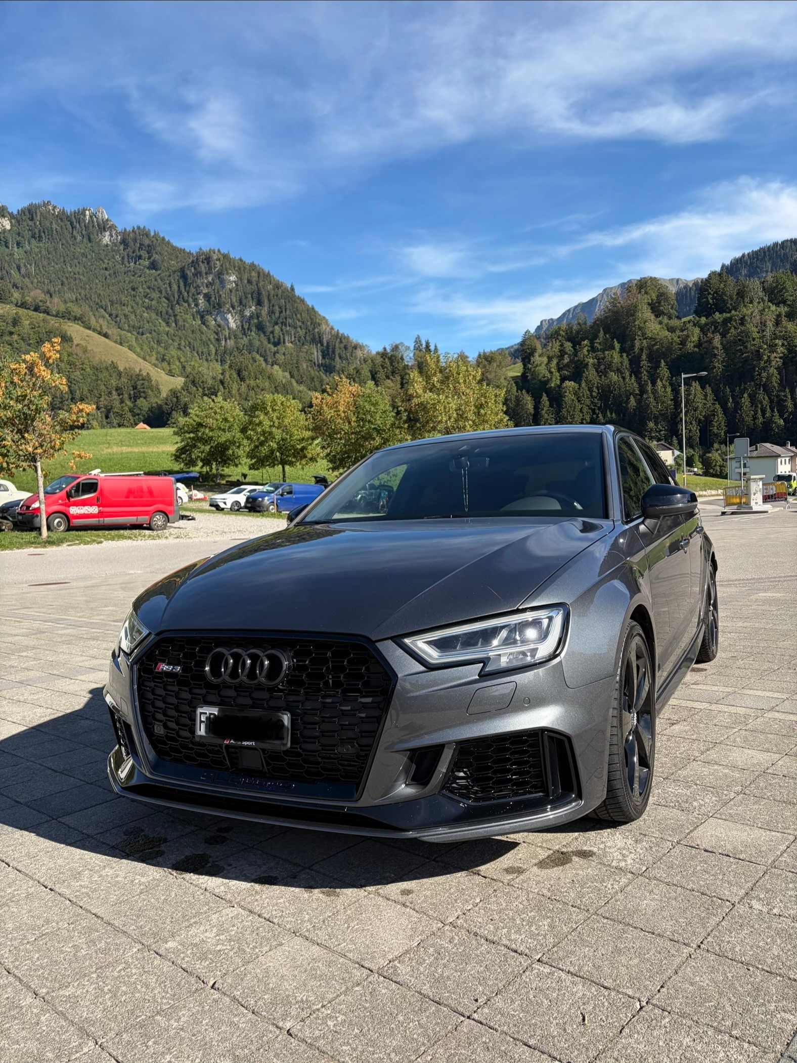 AUDI 2.5 T FSI quattro S-Tronic-image-8