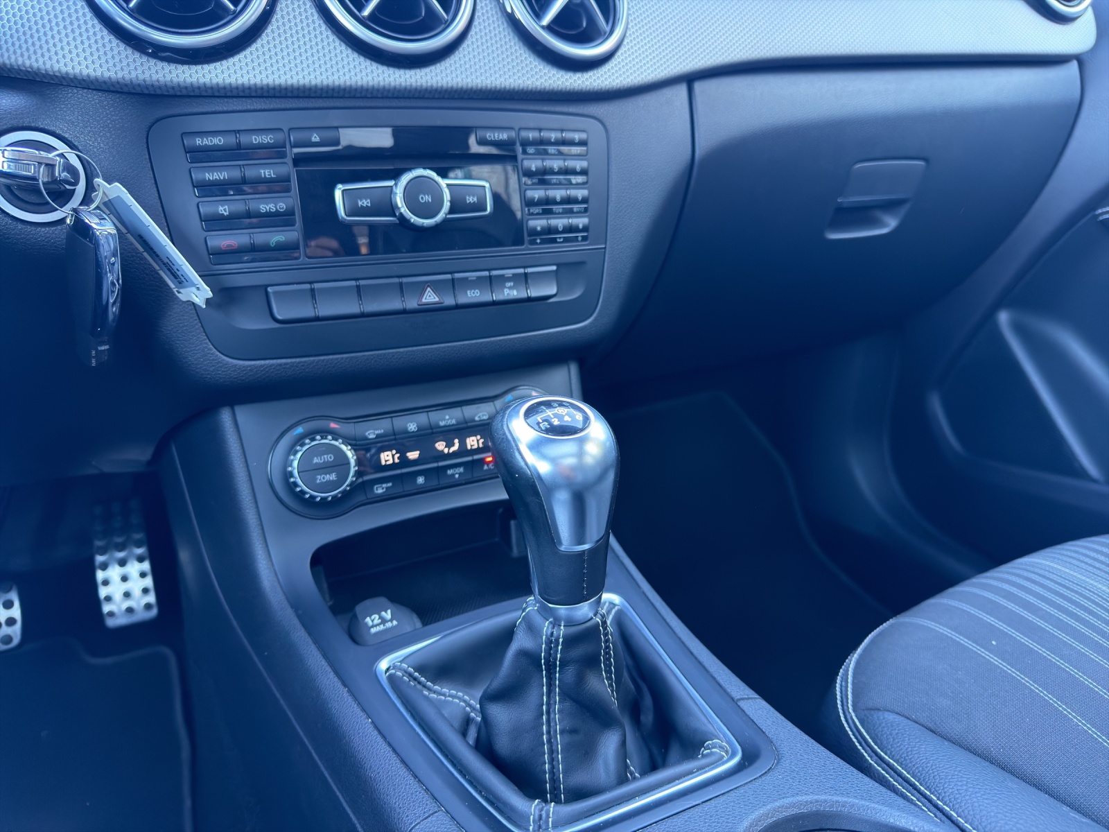 Image MERCEDES-BENZ B-200 B 200