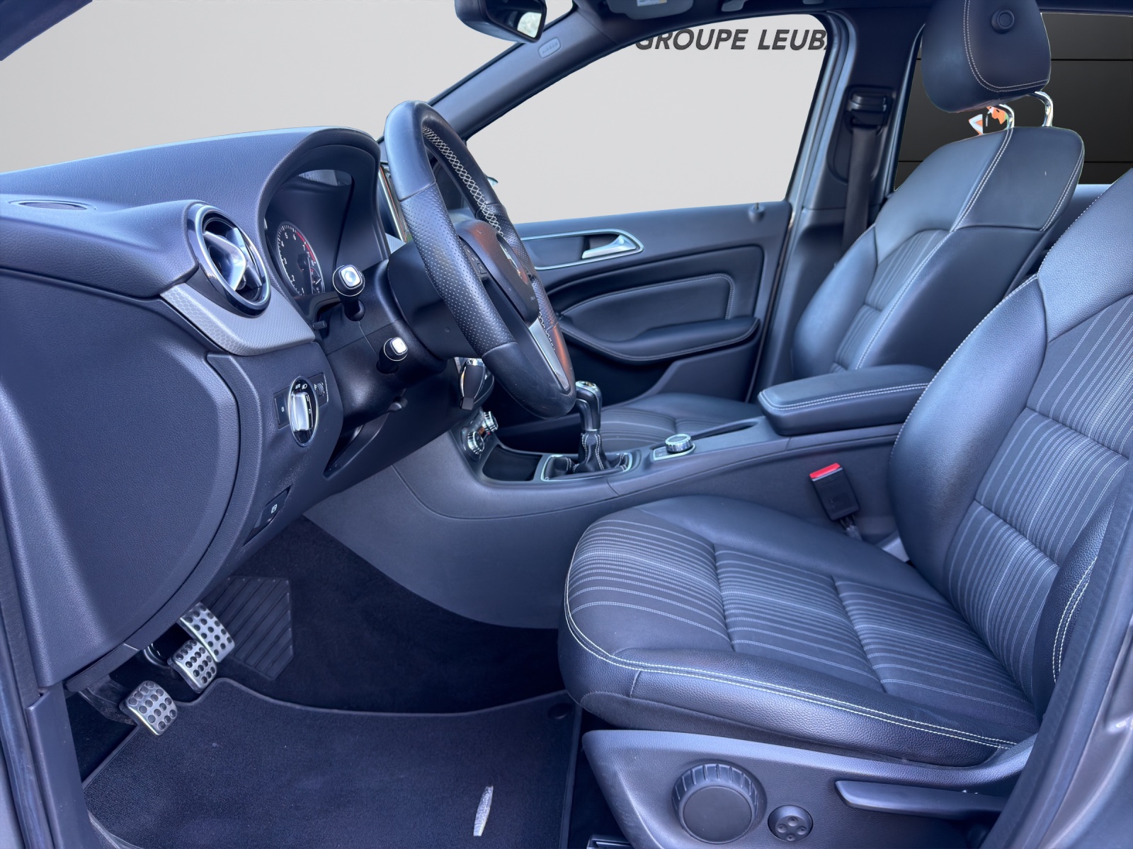 Image MERCEDES-BENZ B-200 B 200
