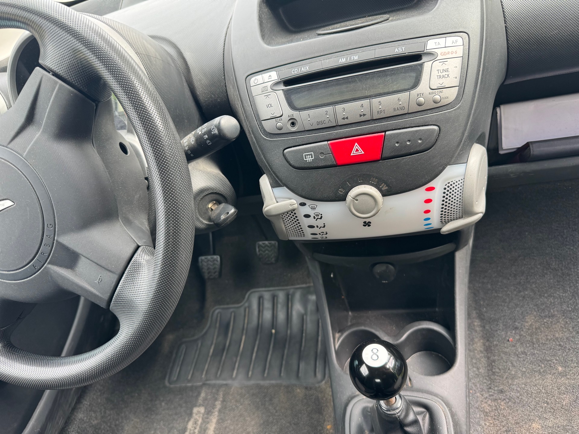 CITROEN C1 1.0i Séduction-image-8