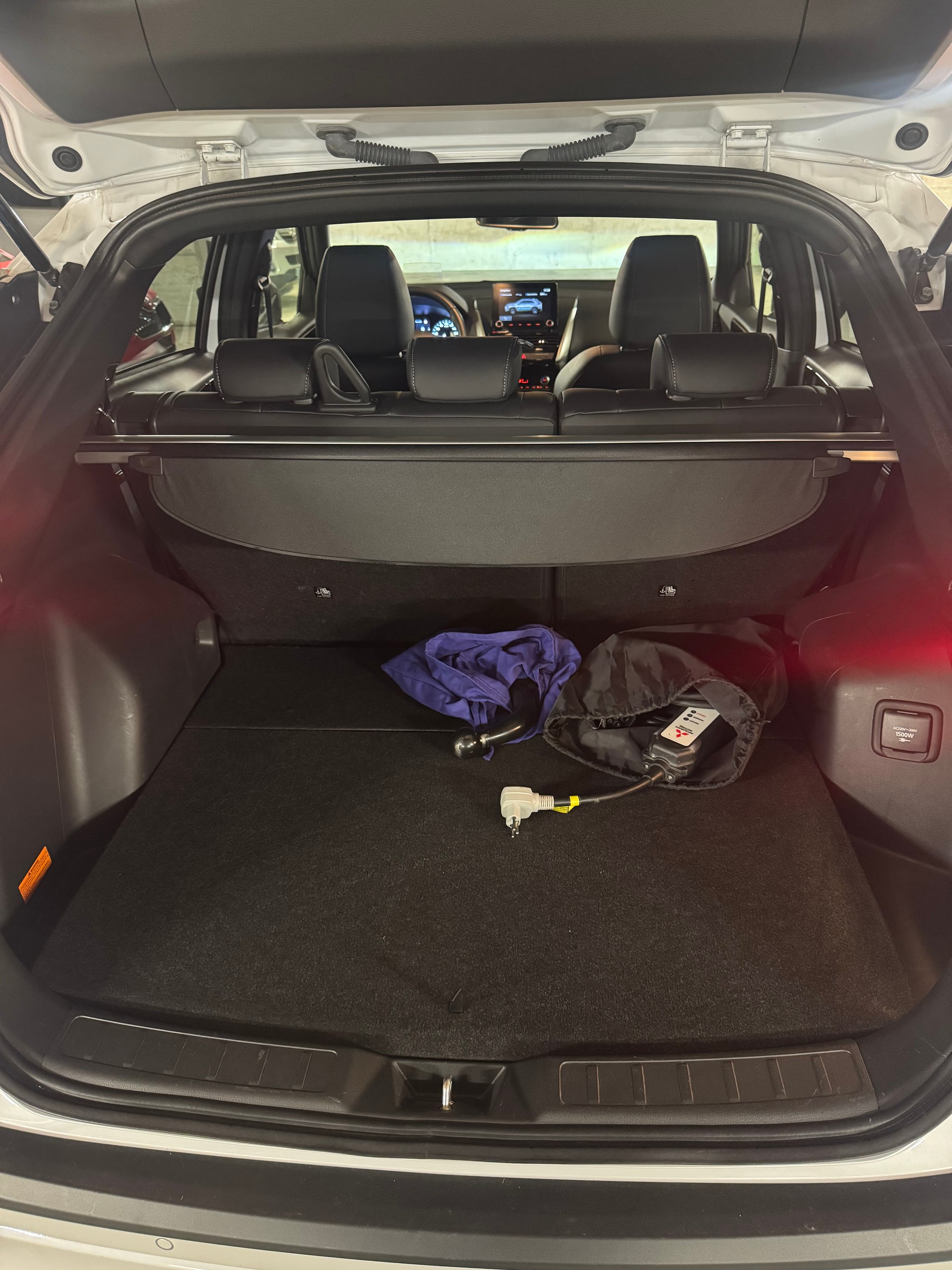 MITSUBISHI Eclipse Cross 2.4 PHEV Diamond 4WD-image-12