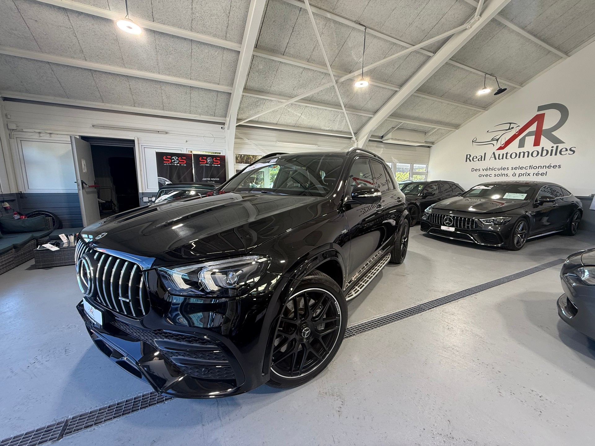 MERCEDES-BENZ GLE 53 AMG 4Matic+ 9G-Speedshift