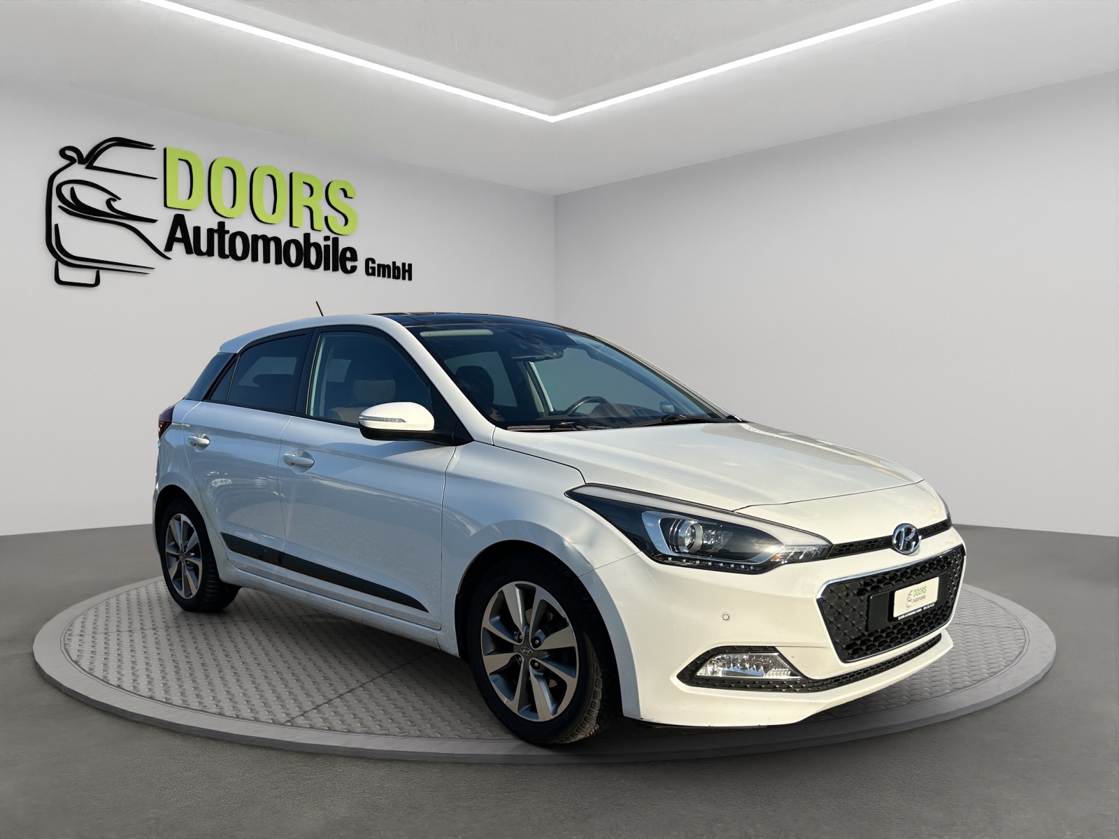 HYUNDAI i20 1.4 Amplia-image-0