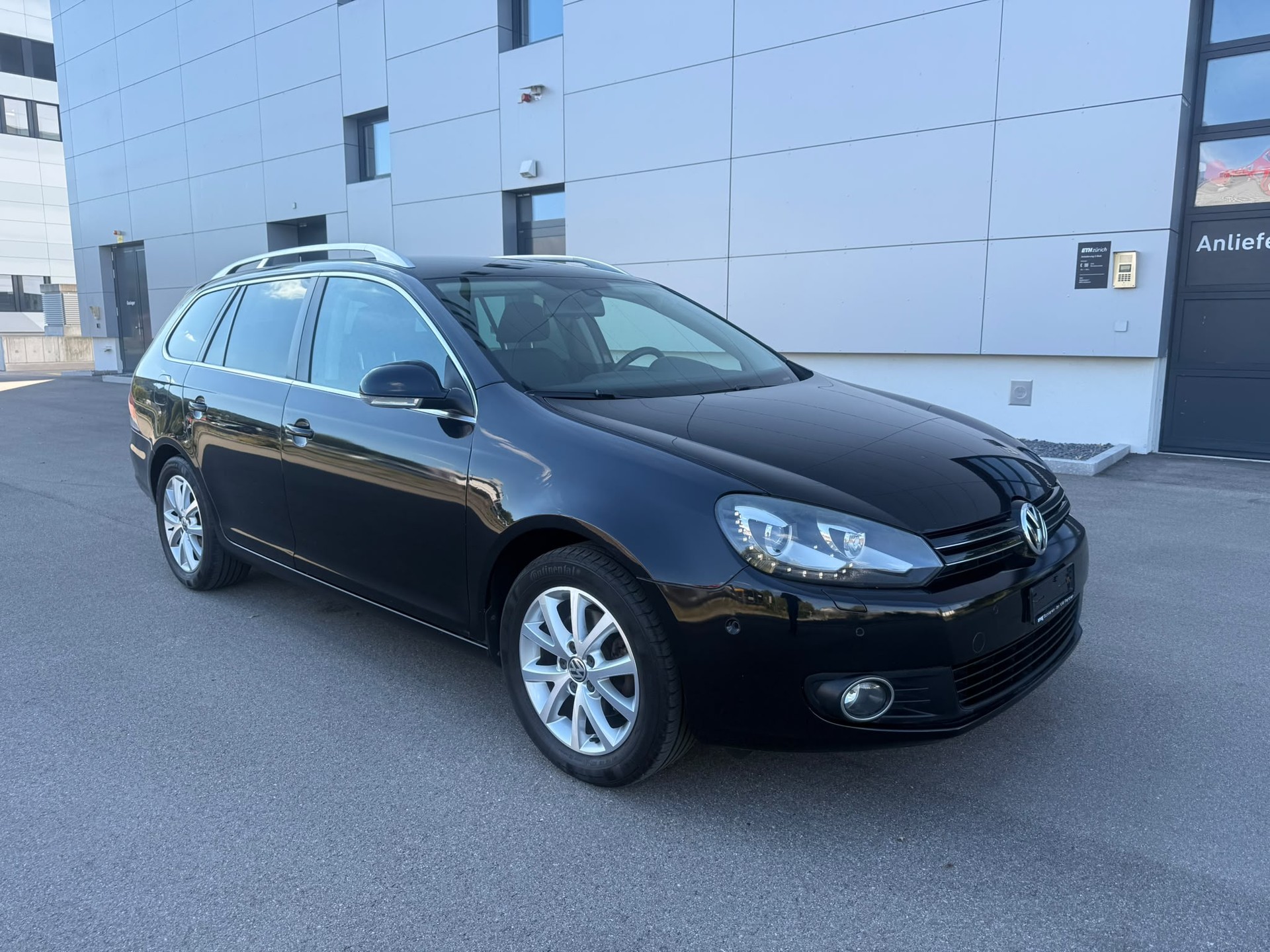 VW Golf Variant 1.4 TSI Highline DSG-image-2