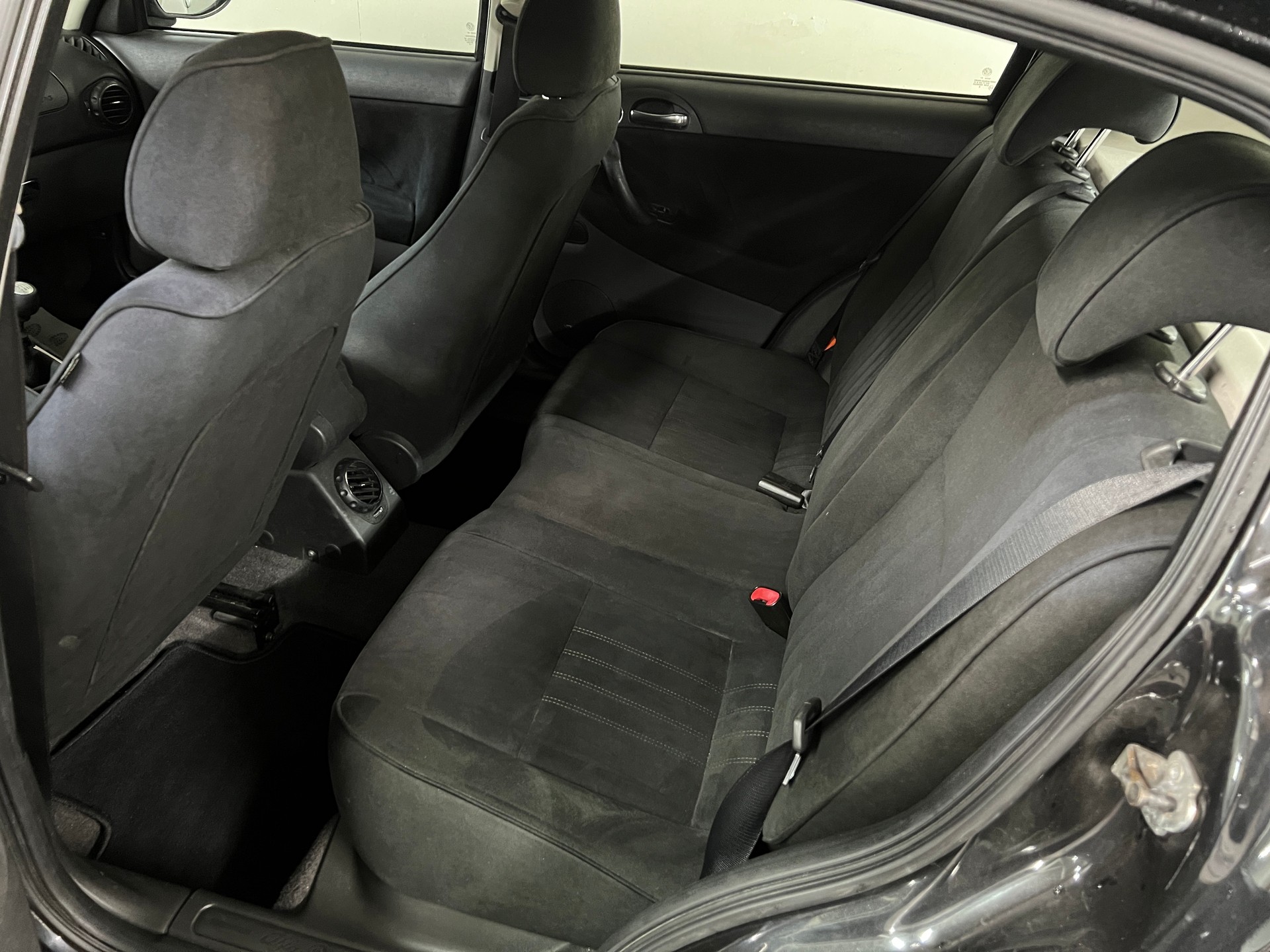 ALFA ROMEO 147 1.9 16V JTD Faces-image-12