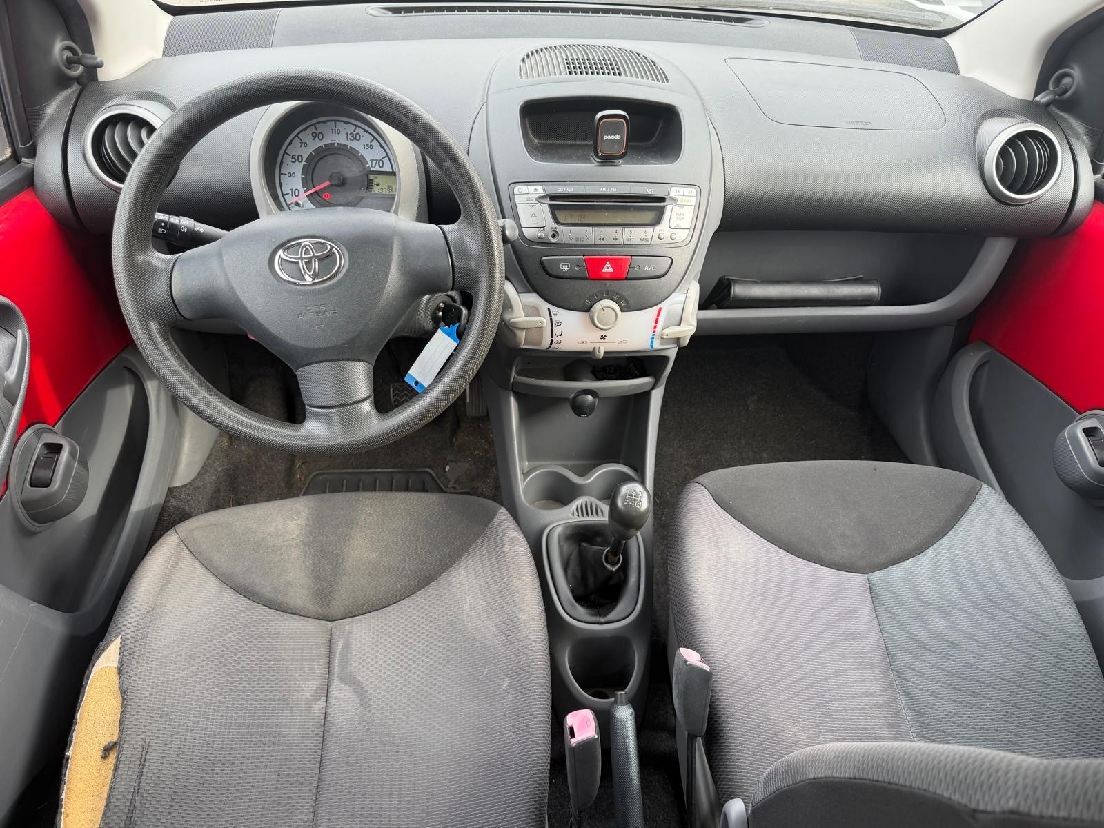 TOYOTA Aygo 1.0 Linea Luna Cool-image-12