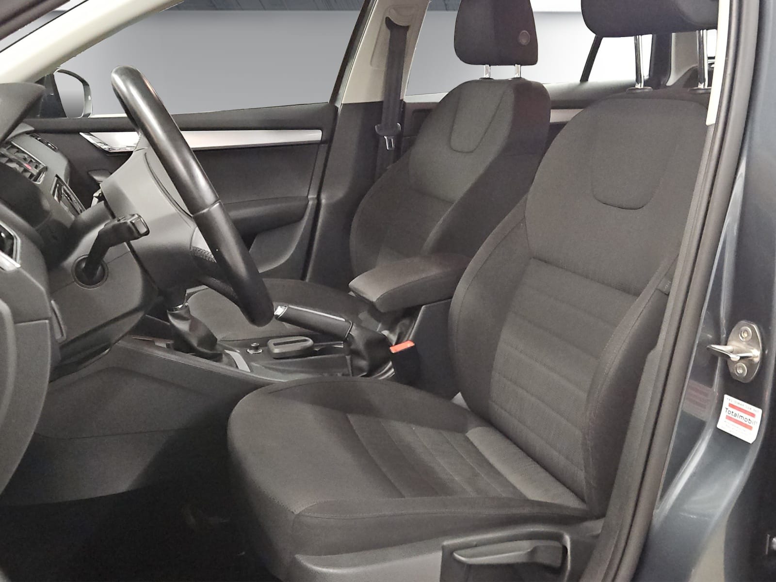 SKODA Skoda Octavia TDI 4x4-image-9